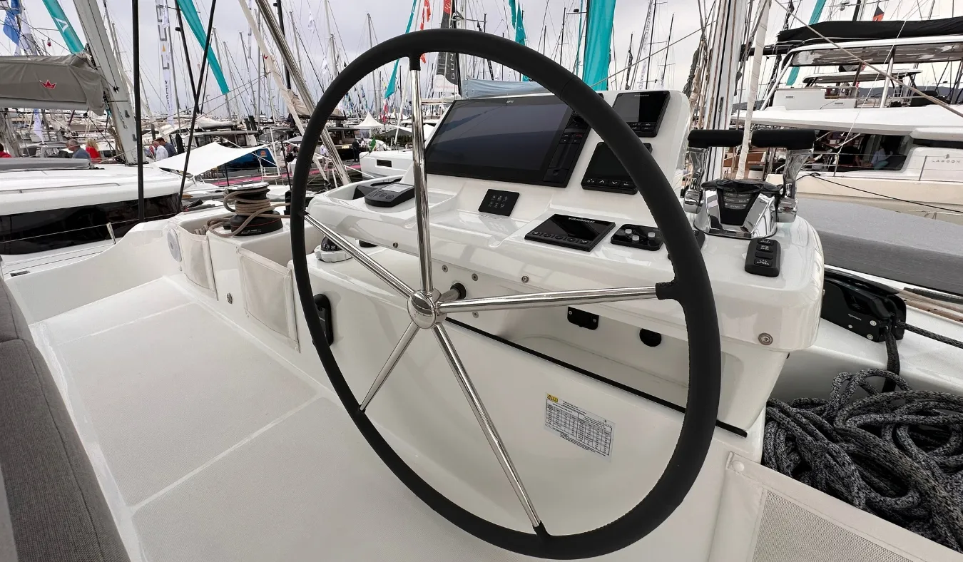 Lagoon 51 Iconic BLUE ESCAPE — tekne fotoğrafı 3