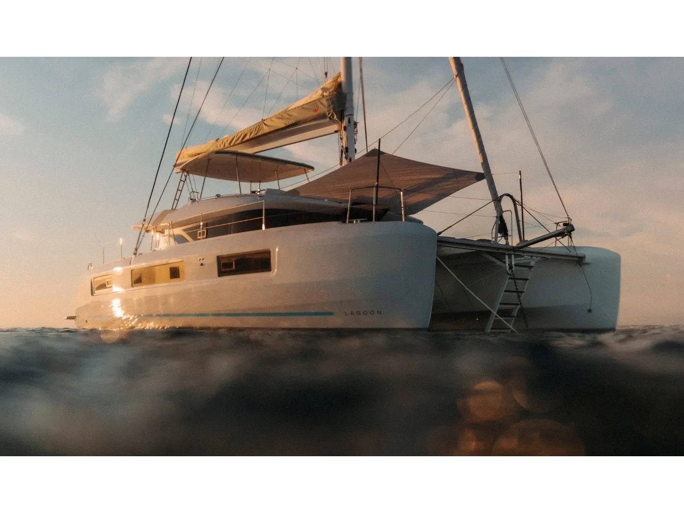Lagoon 51 Iconic BLUE ESCAPE — tekne fotoğrafı 1