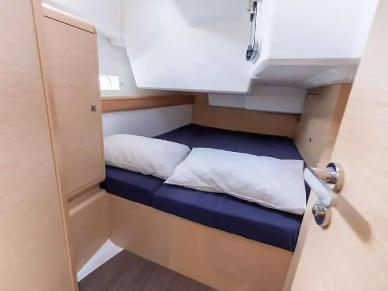 Sun Odyssey 519 MAMIWATA II — yacht photo 3