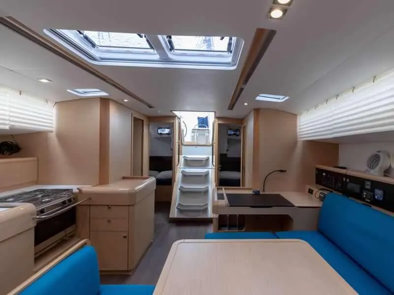 Sun Odyssey 519 MAMIWATA II — yacht photo 2