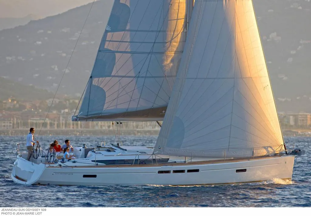 Sun Odyssey 519 MAMIWATA II — yacht photo 6