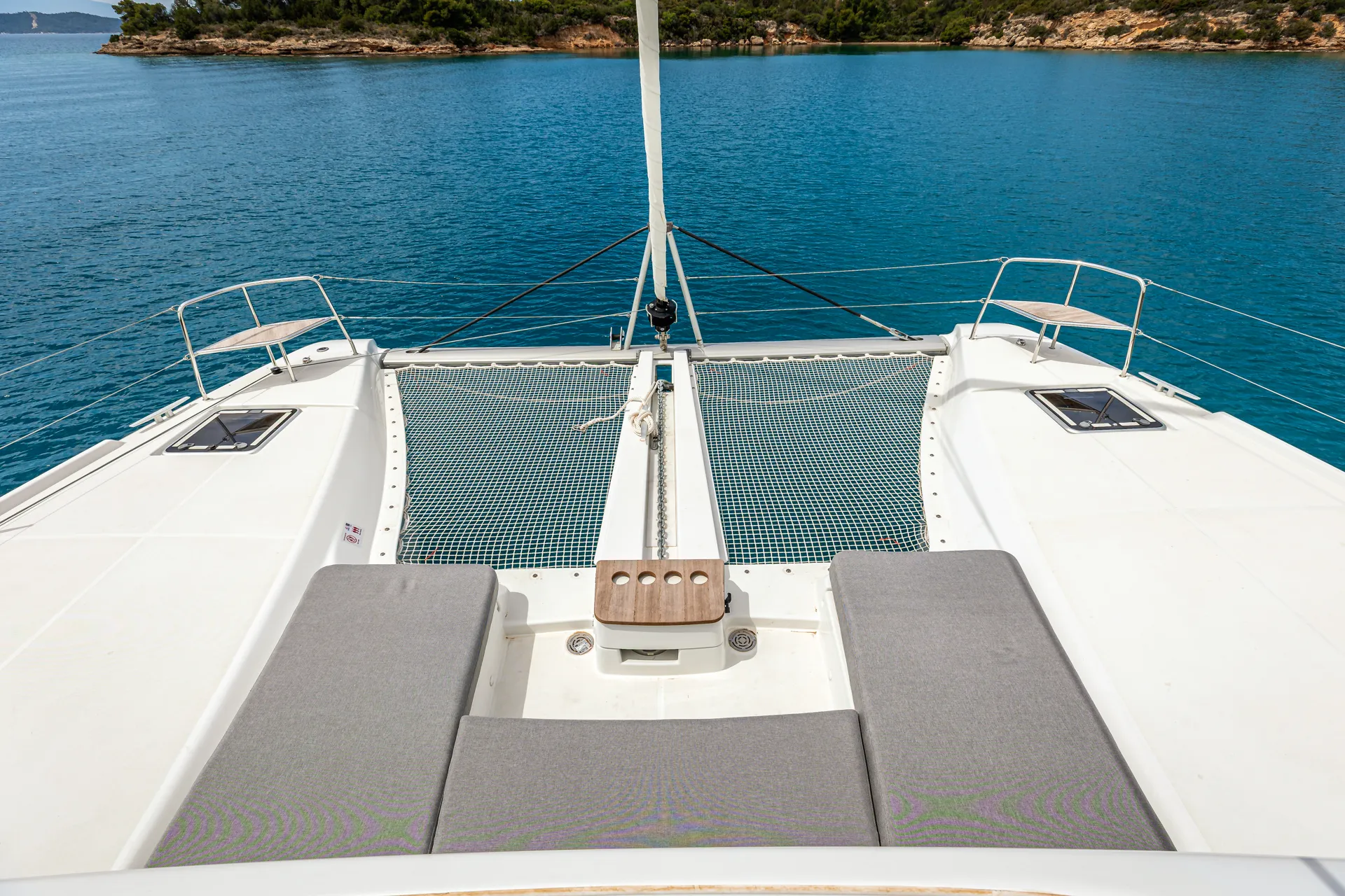 Lagoon 46 BLUE HORIZON — фотография яхты 3