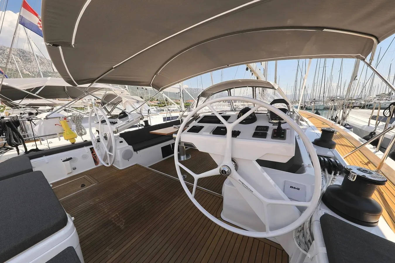 Hanse 588 Nausicaa II — yacht photo 13