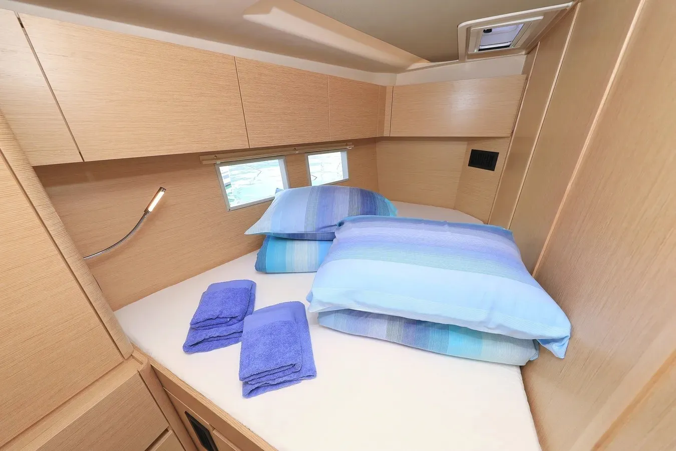Hanse 588 Nausicaa II — yacht photo 2