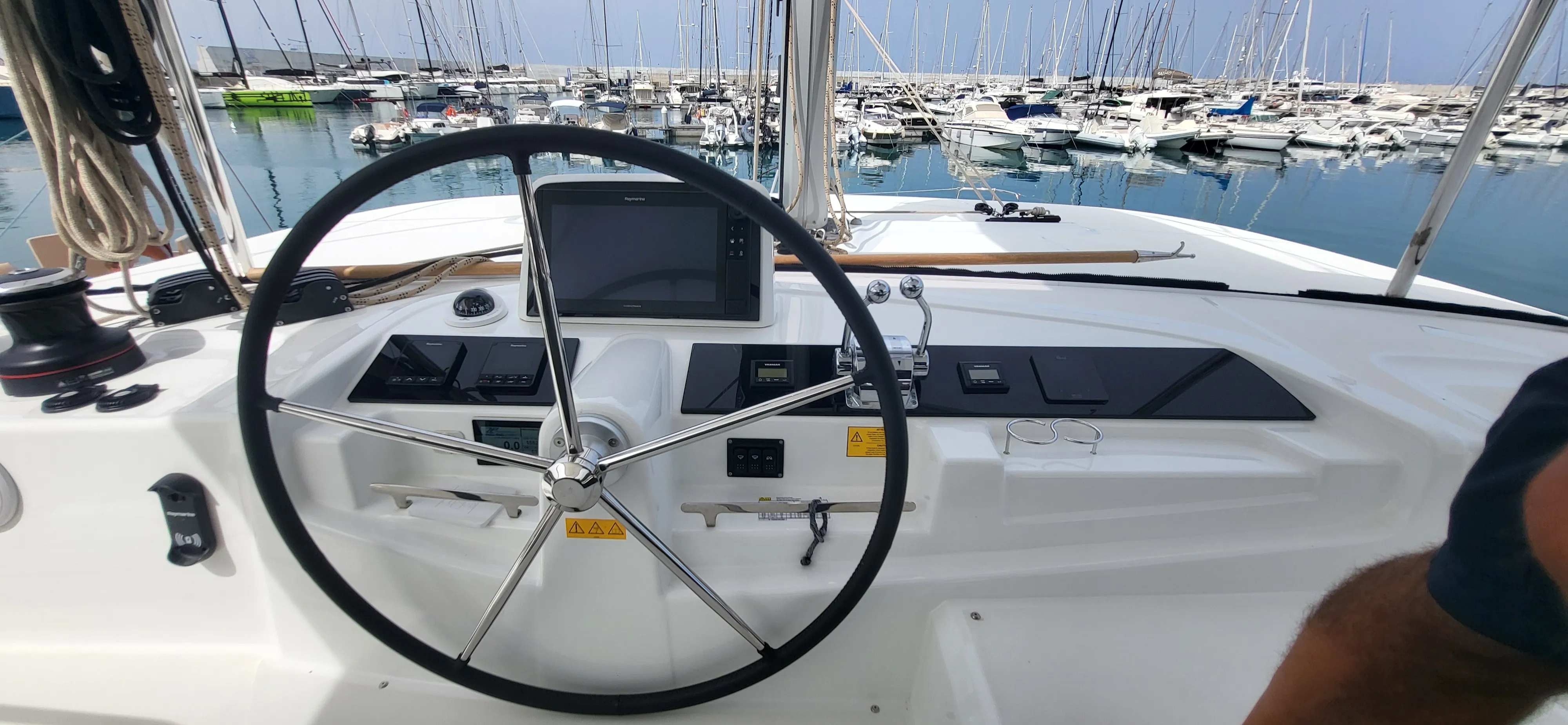 Lagoon 46 Blue Moon — foto dello yacht n. 2