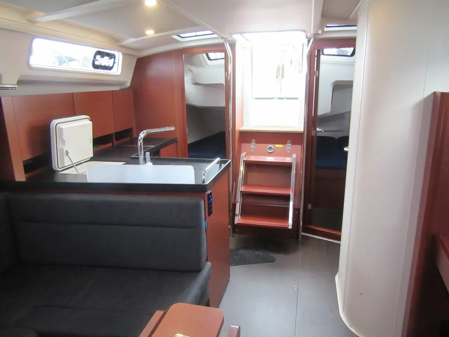 Hanse 388 FOURTEEN — jahtikuva 5