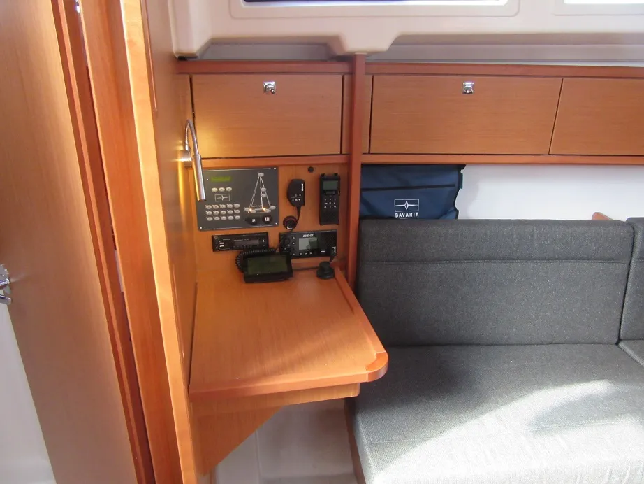Bavaria Cruiser 34 EIGHTEEN — jahtikuva 8