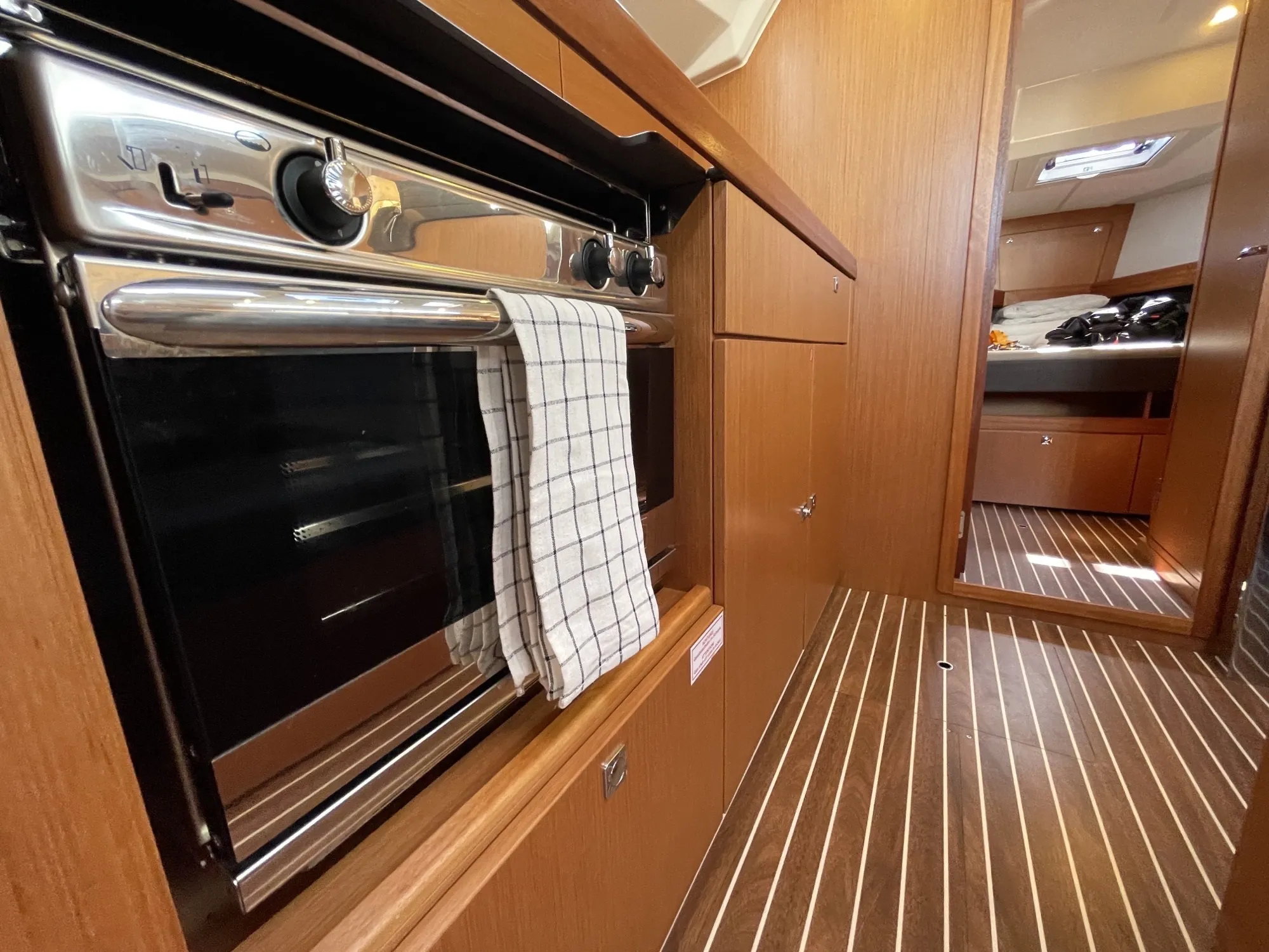 Bavaria Cruiser 41 ZEPHYR — fotografia jachty 5