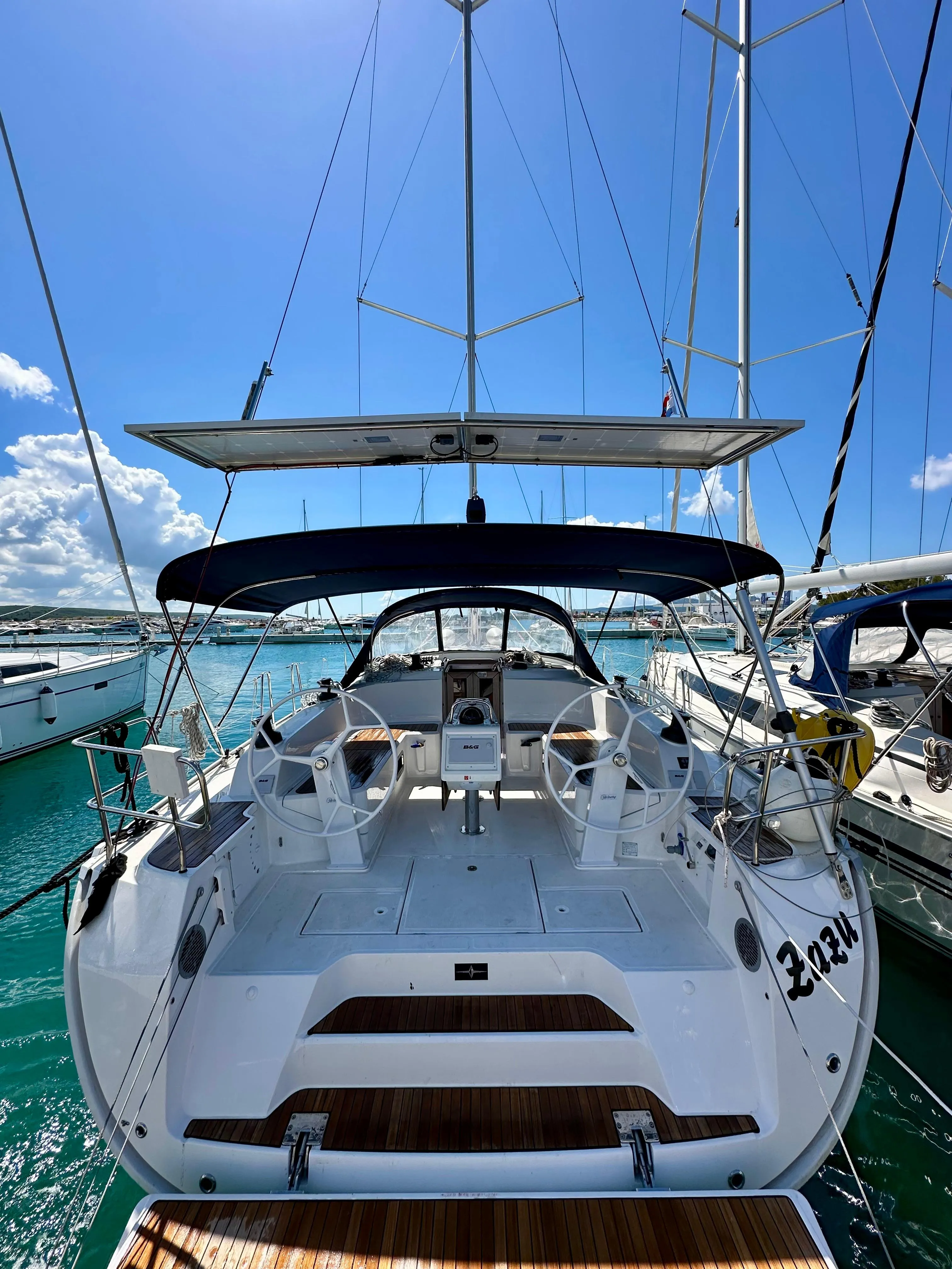 Bavaria Cruiser 46 Zazu — фотография яхты 3