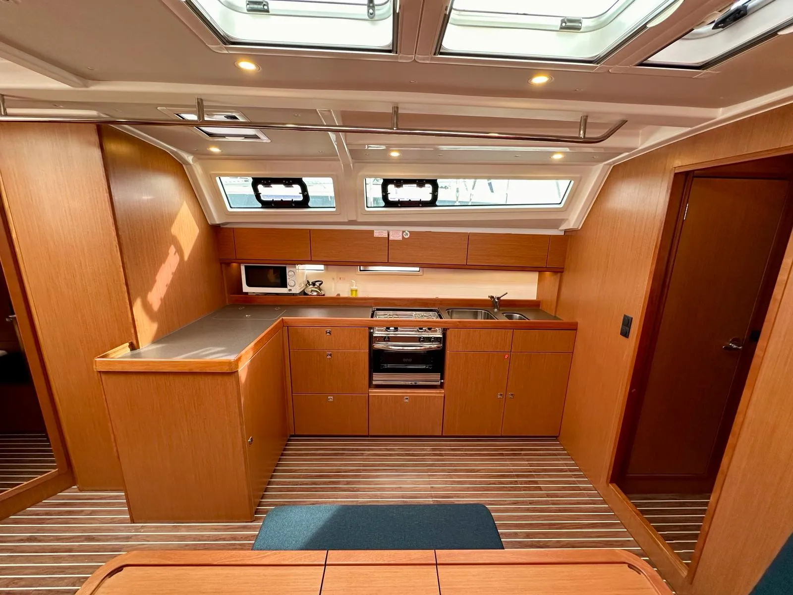 Bavaria Cruiser 46 Timon — фотография яхты 15