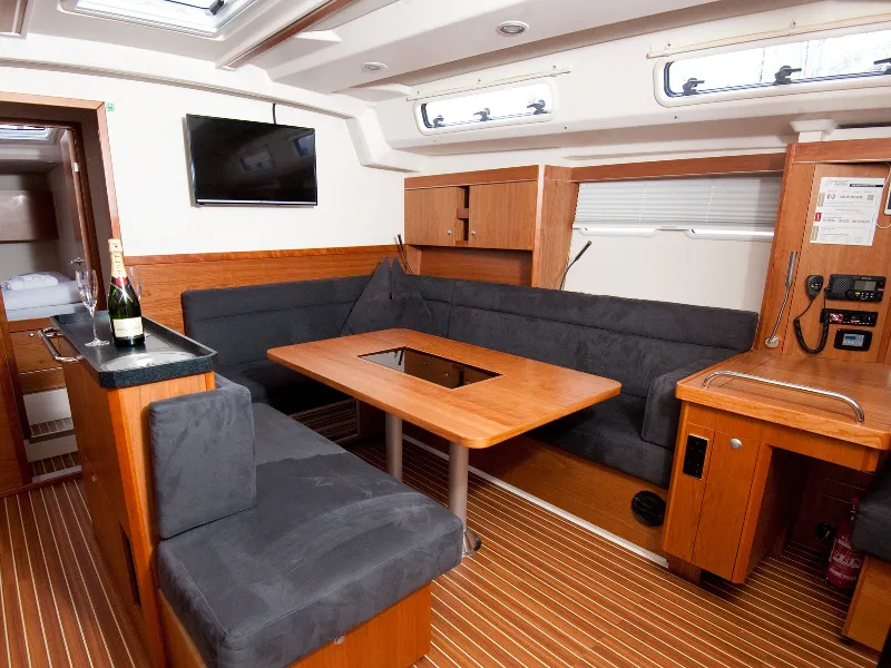 Hanse 505 FURIA — yacht photo 2