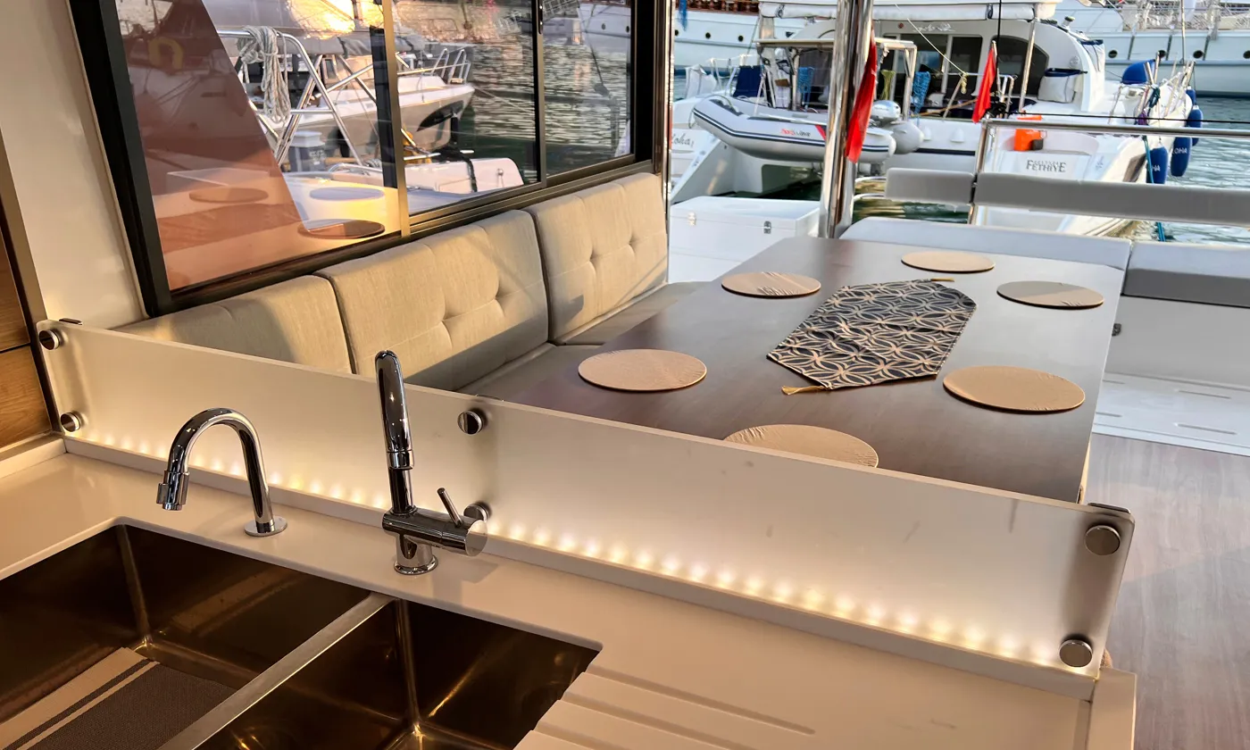 Bali 4.8 Bali — yacht photo 8