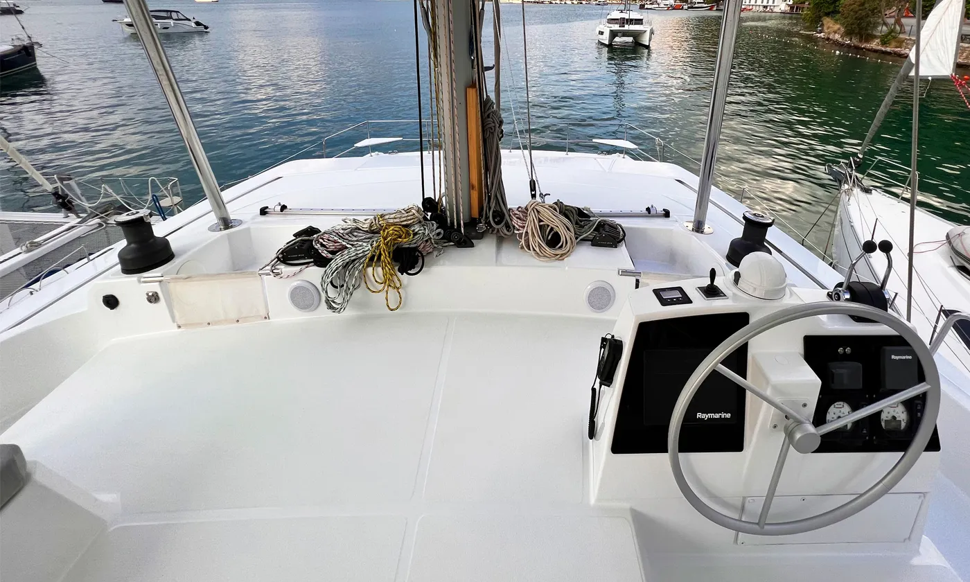 Bali 4.8 Bali — yacht photo 10