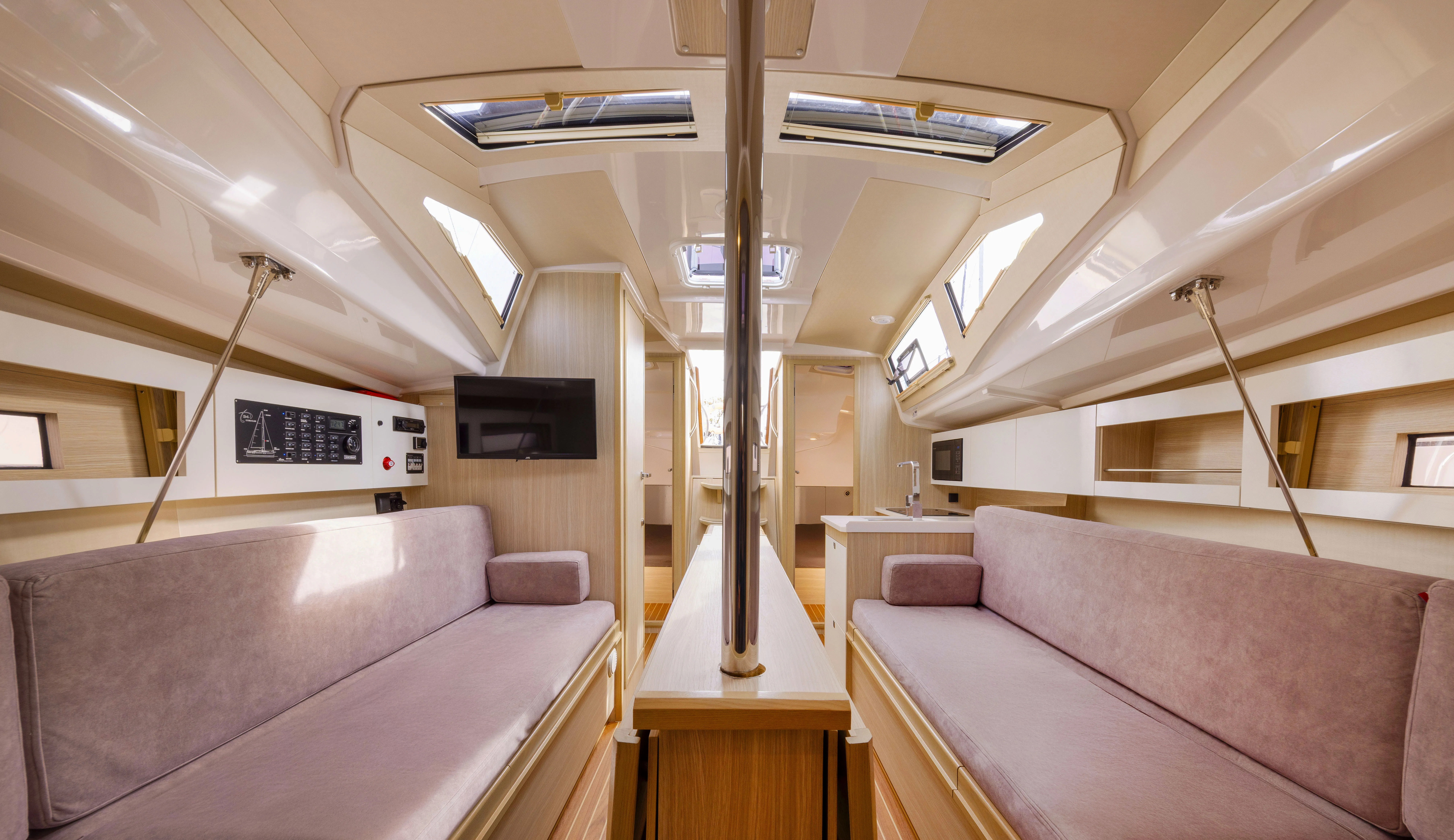 Maxus 34 Wyspa Ilma — fotografia jachty 21