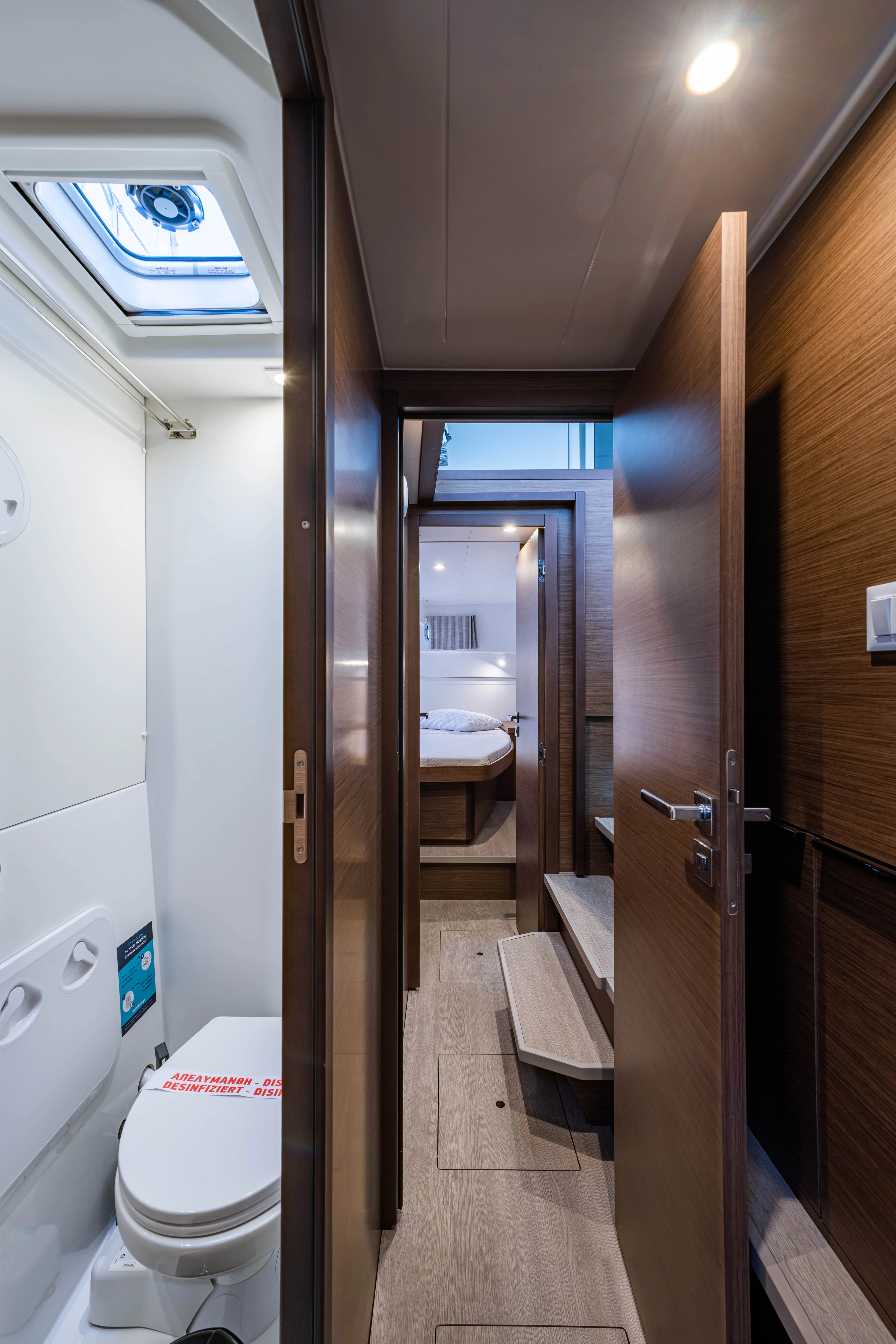 Lagoon 40 Imeroessa — yacht photo 2