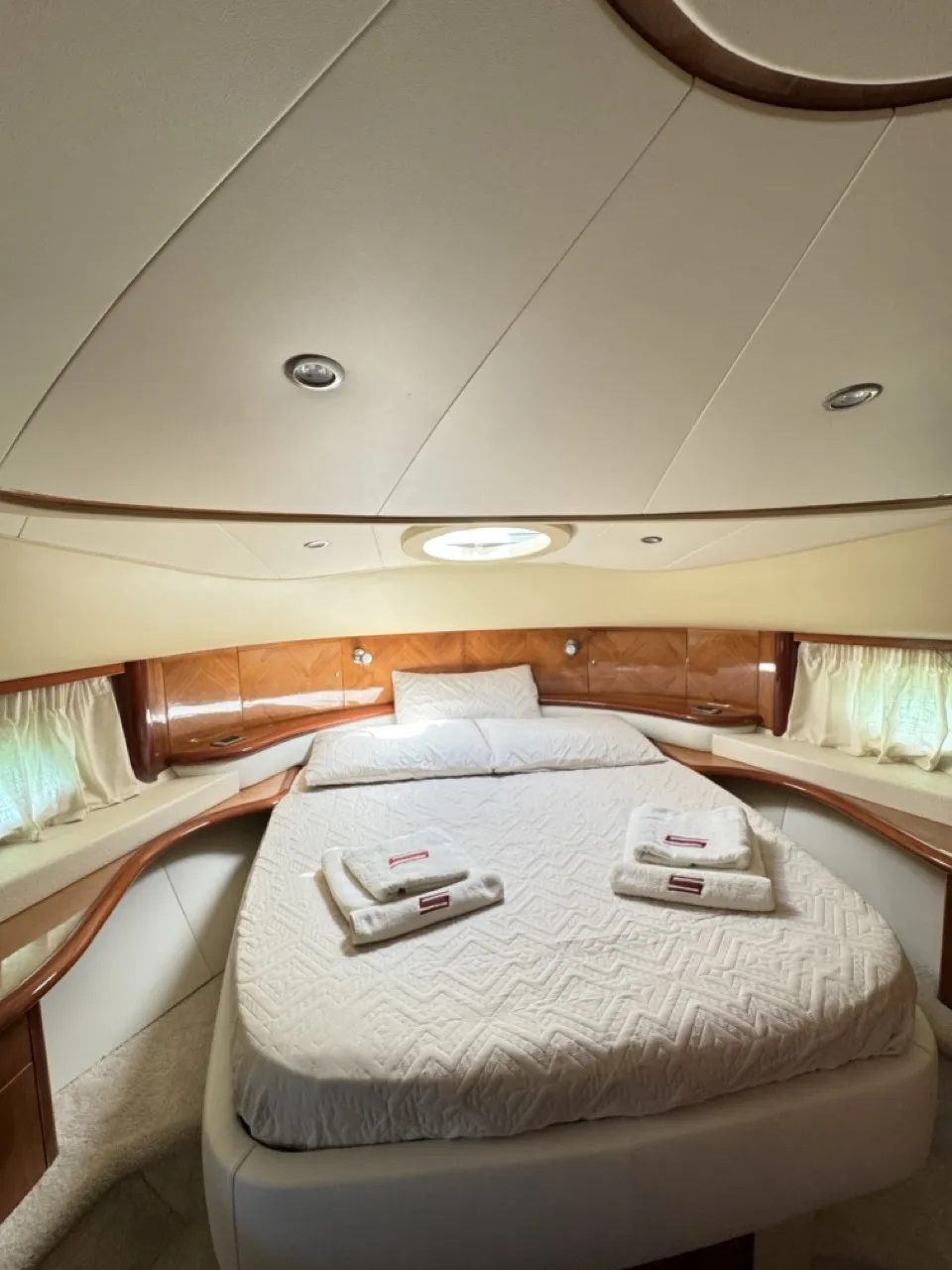 Aicon 56 Fly — fotografia jachty 2