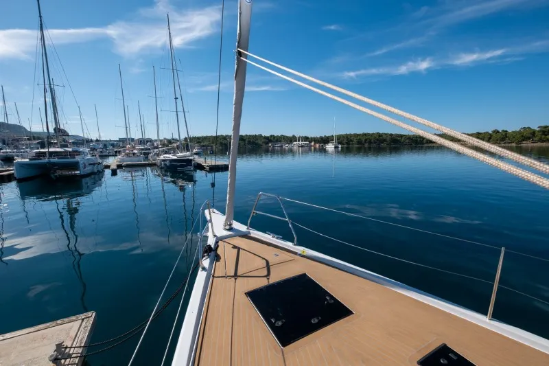 Grand Soleil 52 Morea — yacht photo 24