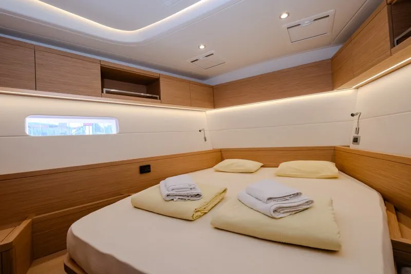 Grand Soleil 52 Morea — yacht photo 8