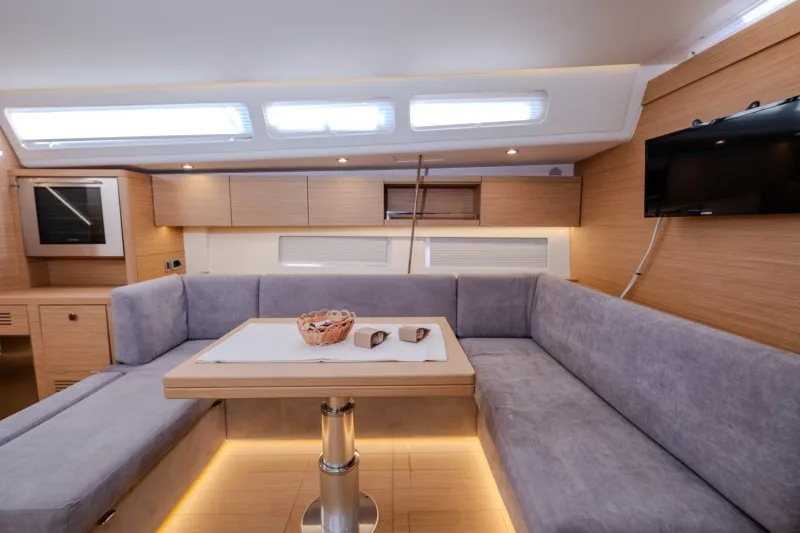 Grand Soleil 52 Morea — yacht photo 22
