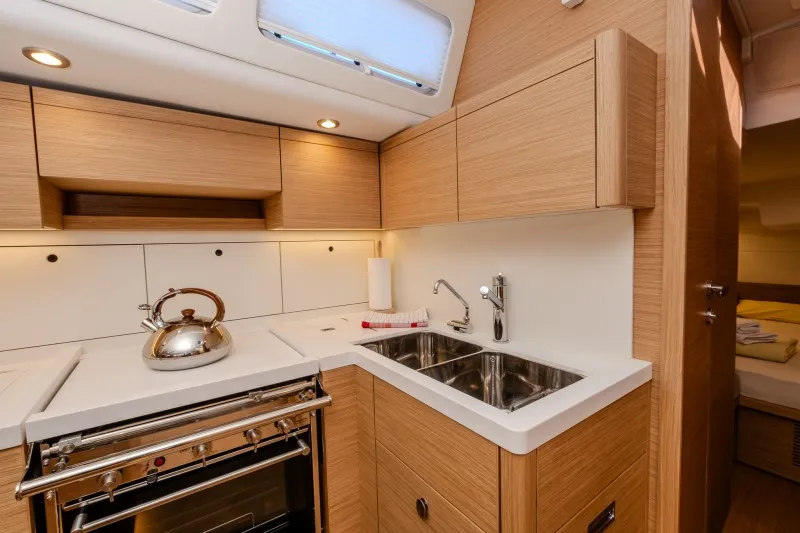 Grand Soleil 52 Morea — yacht photo 48
