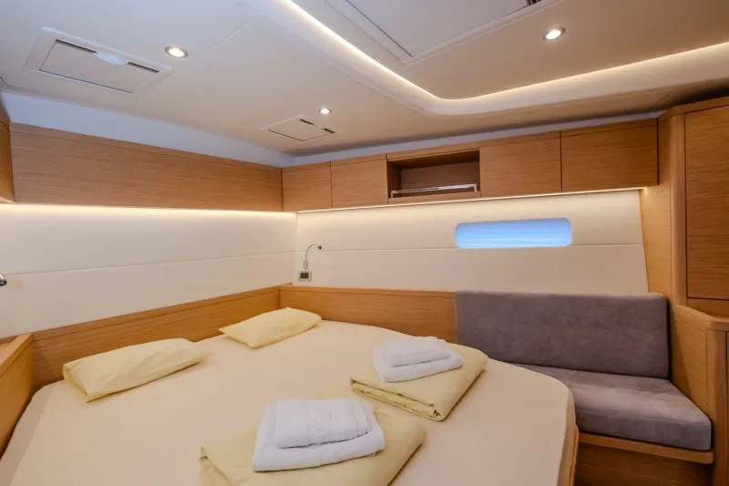 Grand Soleil 52 Morea — yacht photo 21