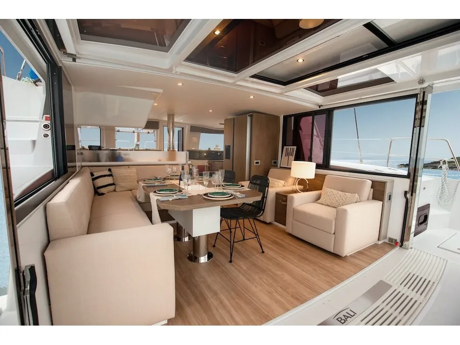 Bali 4.4 Silver Waters — yachtbillede 2