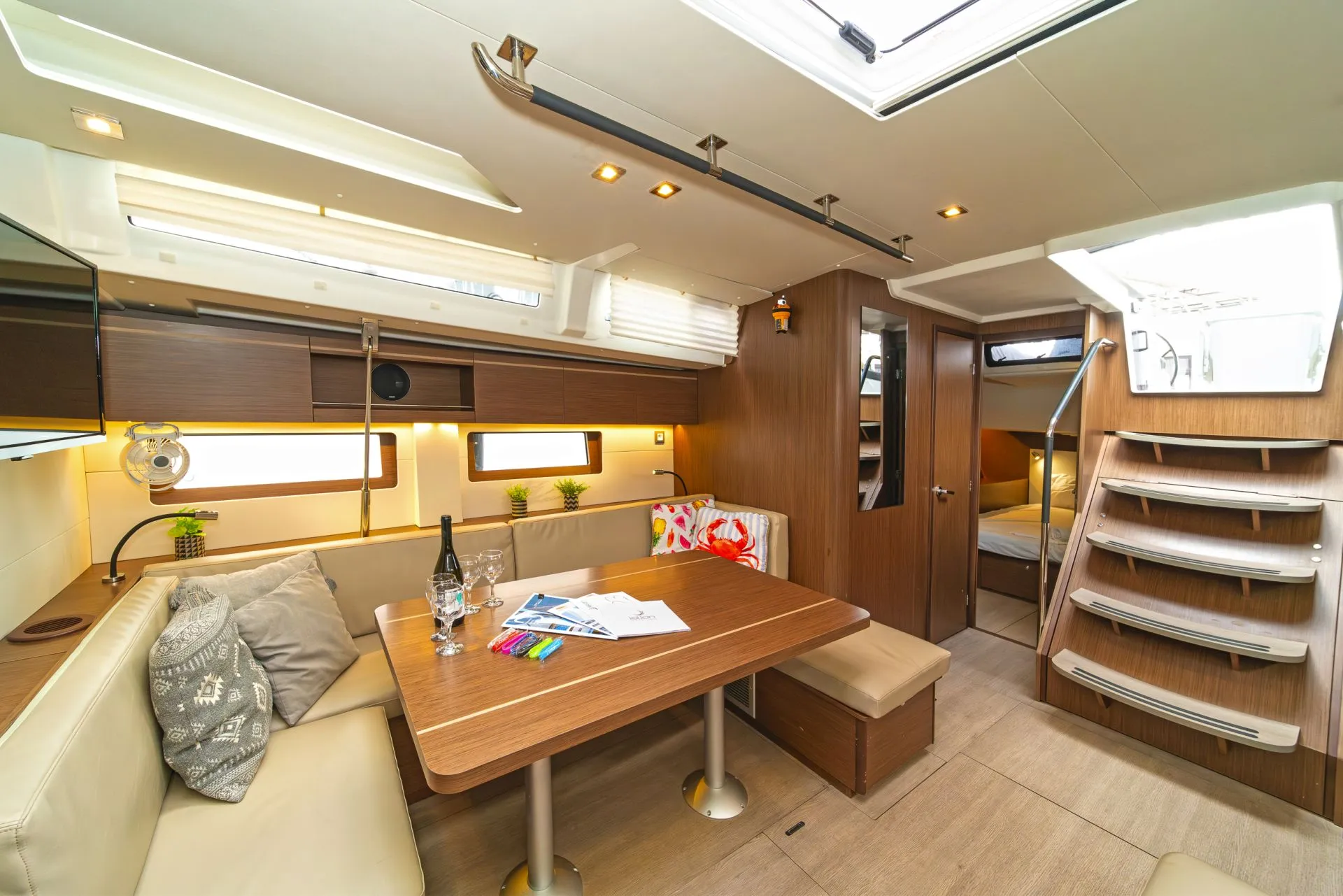 Oceanis 51.1 Eli — yacht photo 8