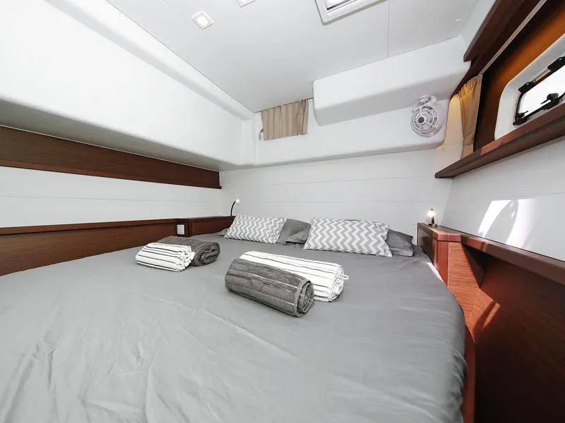 Lagoon 450 PARADISE — jahtikuva 2
