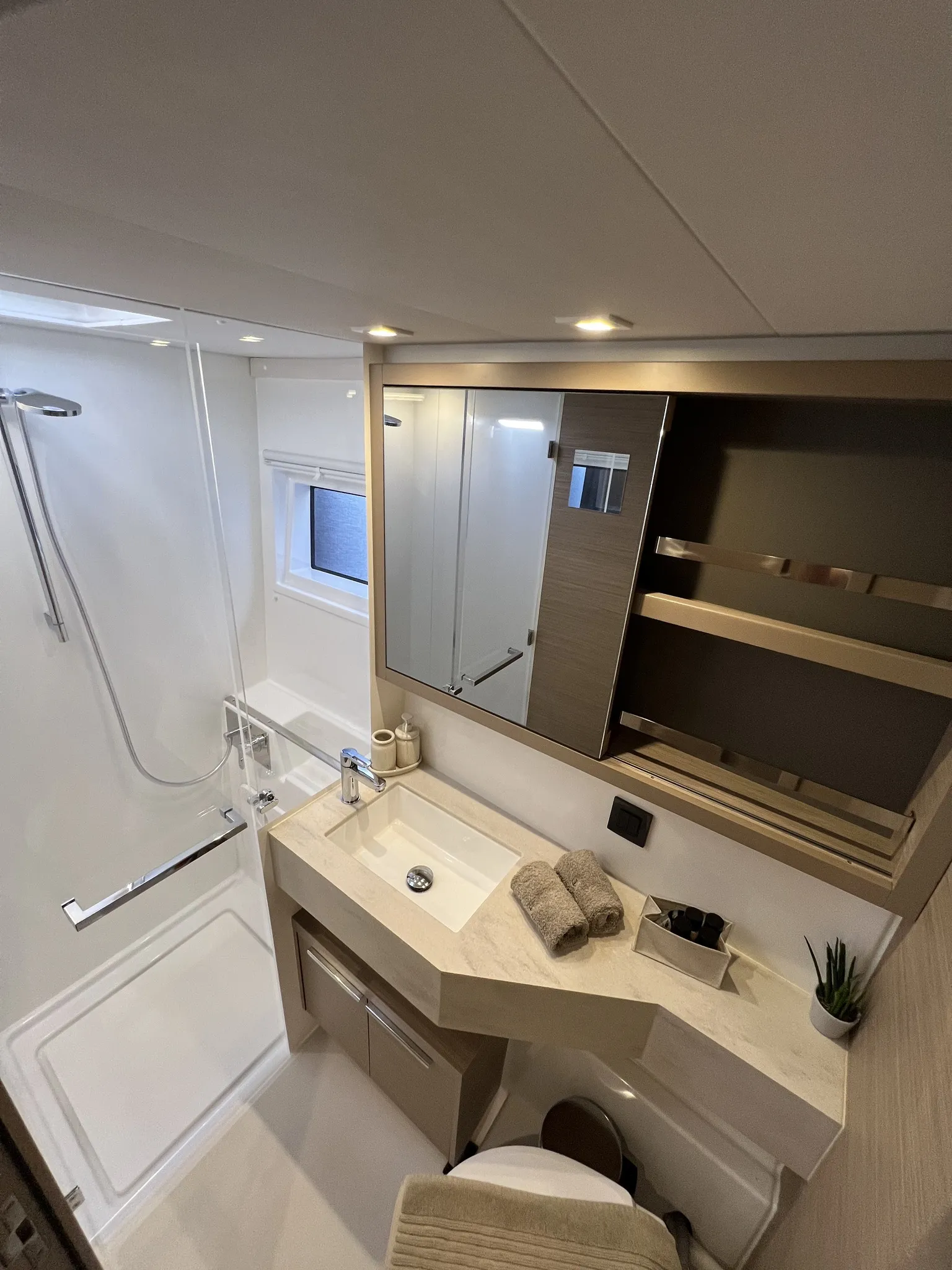 Lagoon 46 MAESTRO — foto dello yacht n. 7