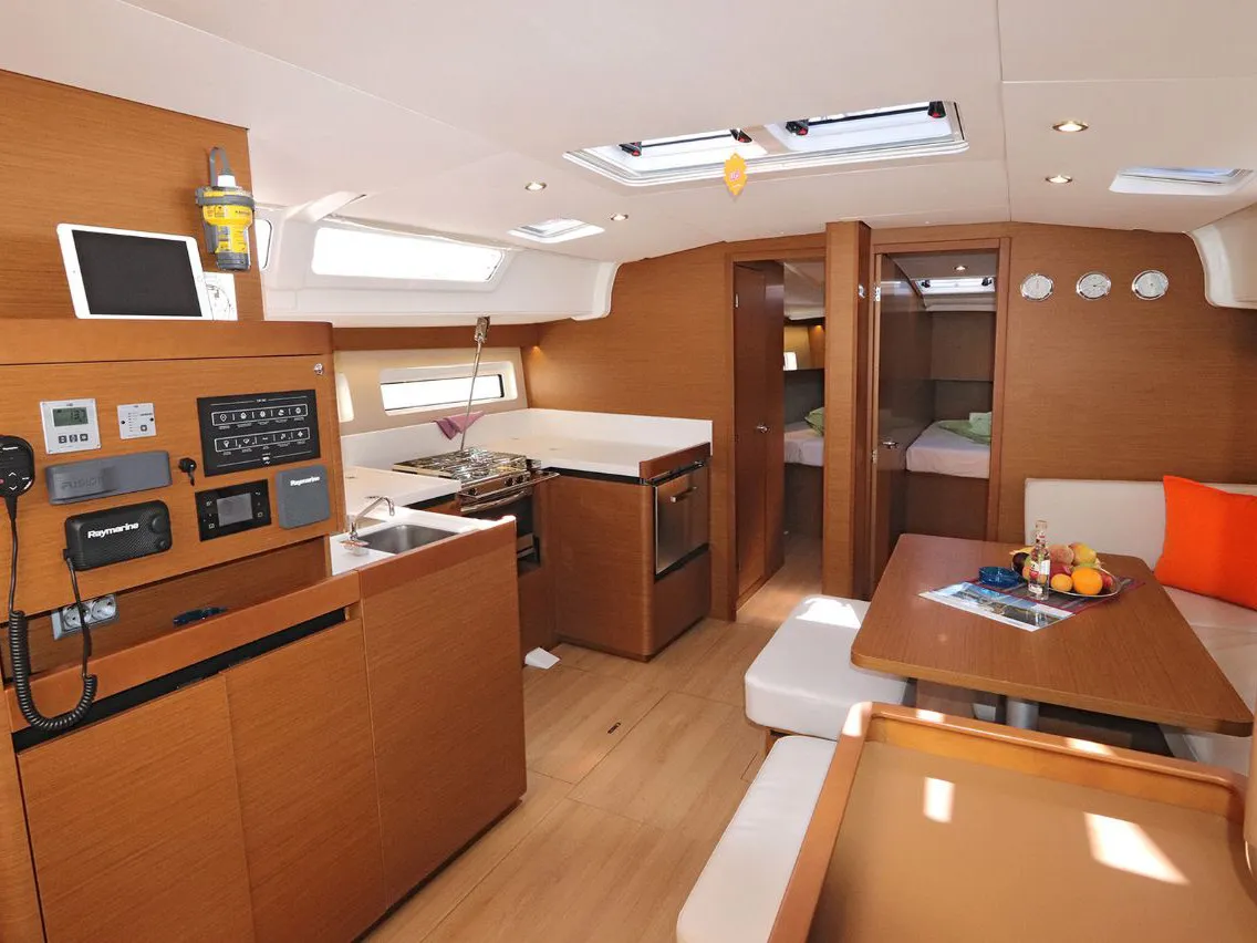Sun Odyssey 490 PNOE — yacht photo 4