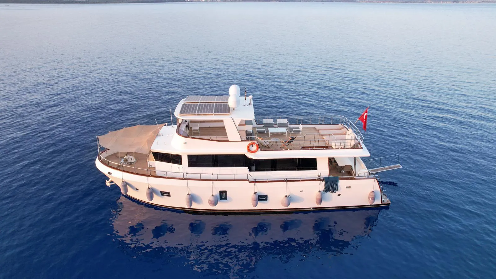 Motoryacht Ruzanna 1 — yacht photo 9