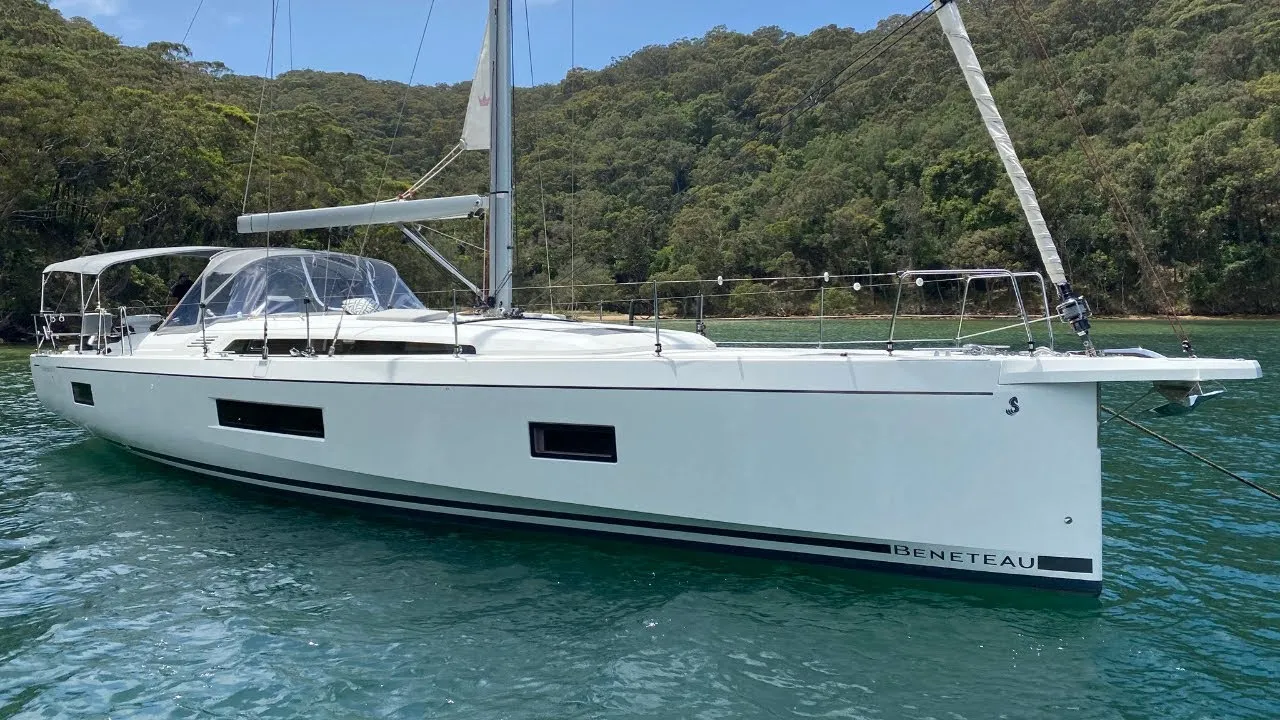 Oceanis 51.1 Panthata — yacht photo 4