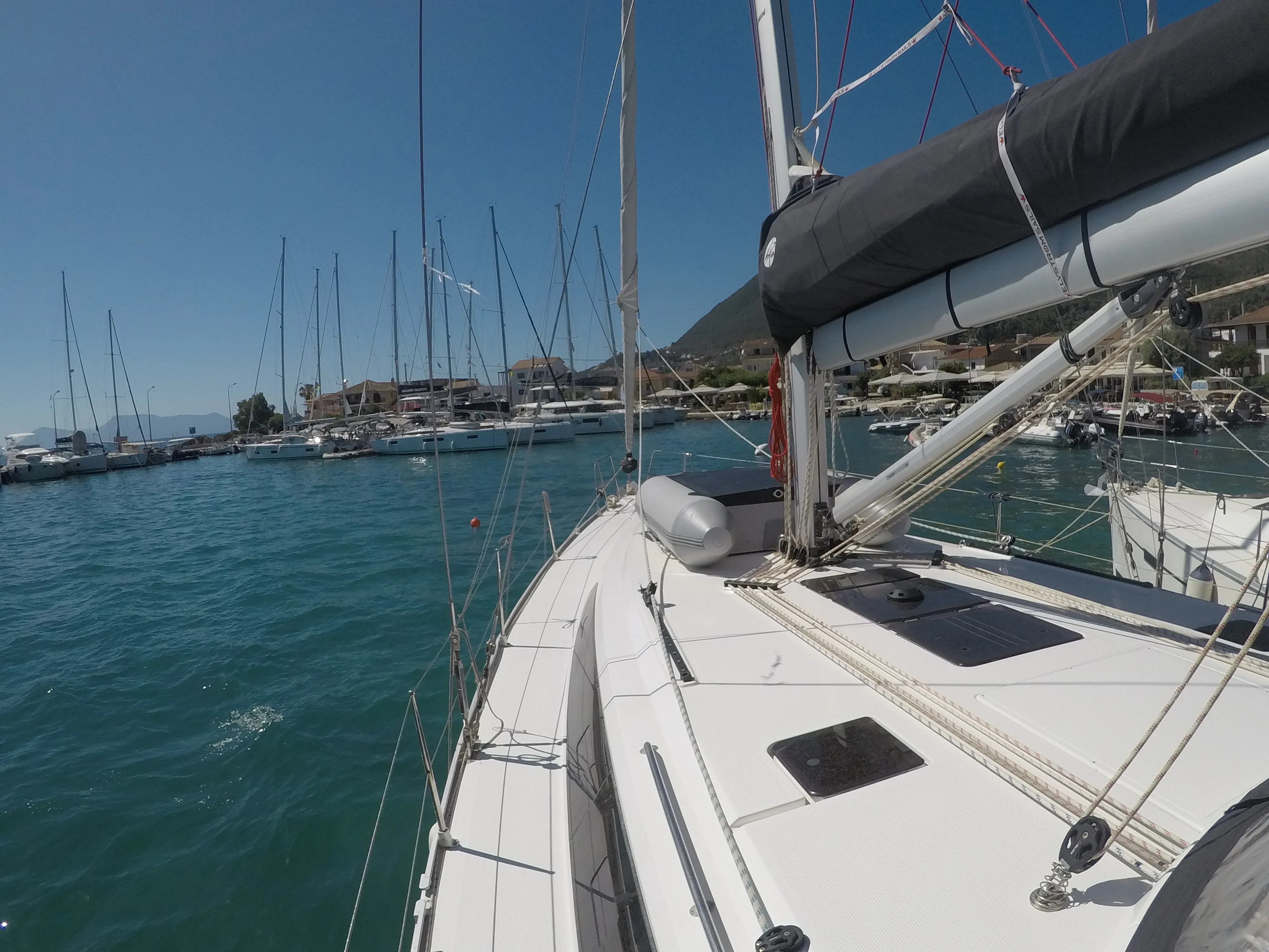 Bavaria 46 Cruiser Chriseli — фотография яхты 19