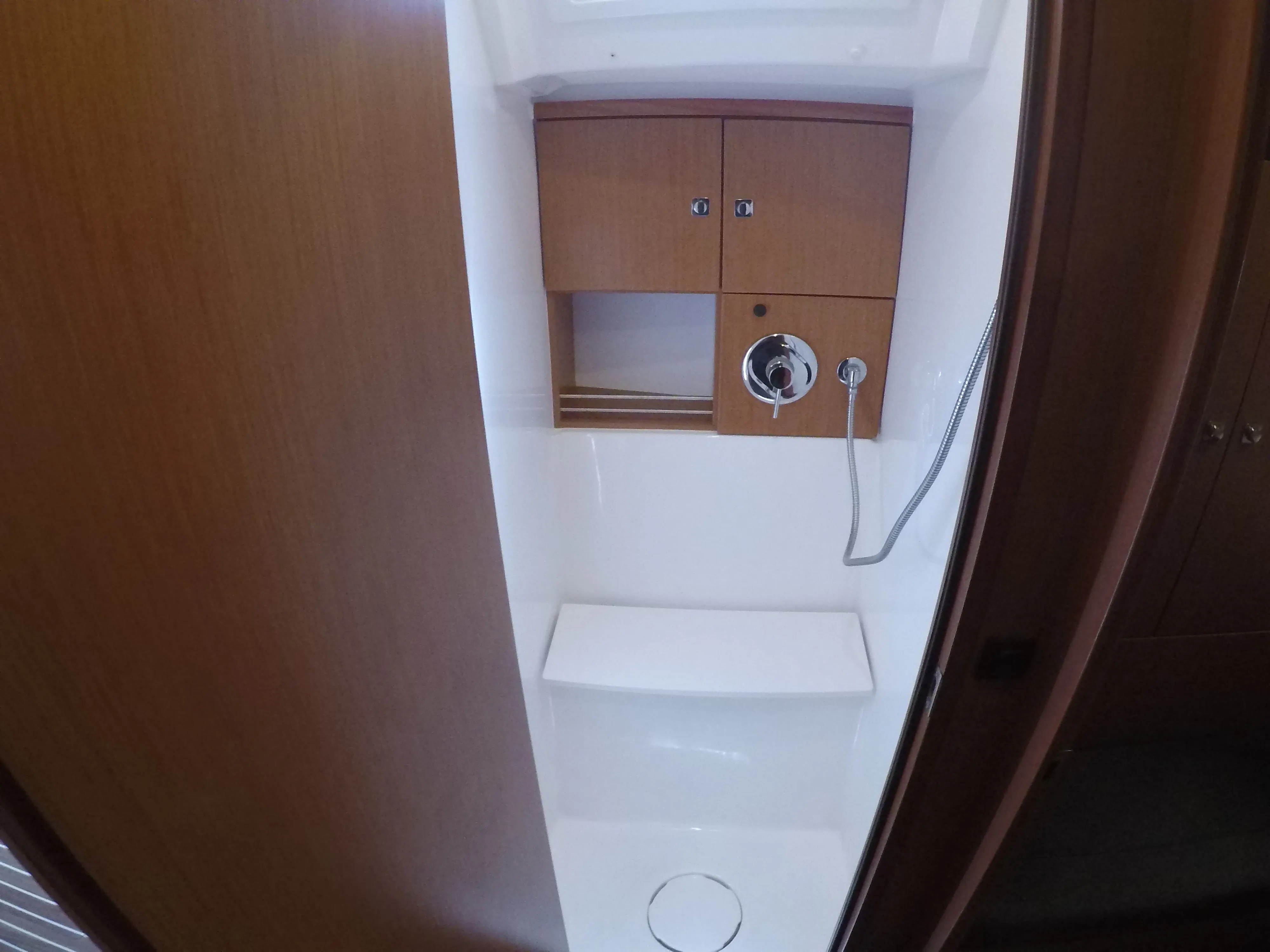 Bavaria 46 Cruiser Chriseli — фотография яхты 11