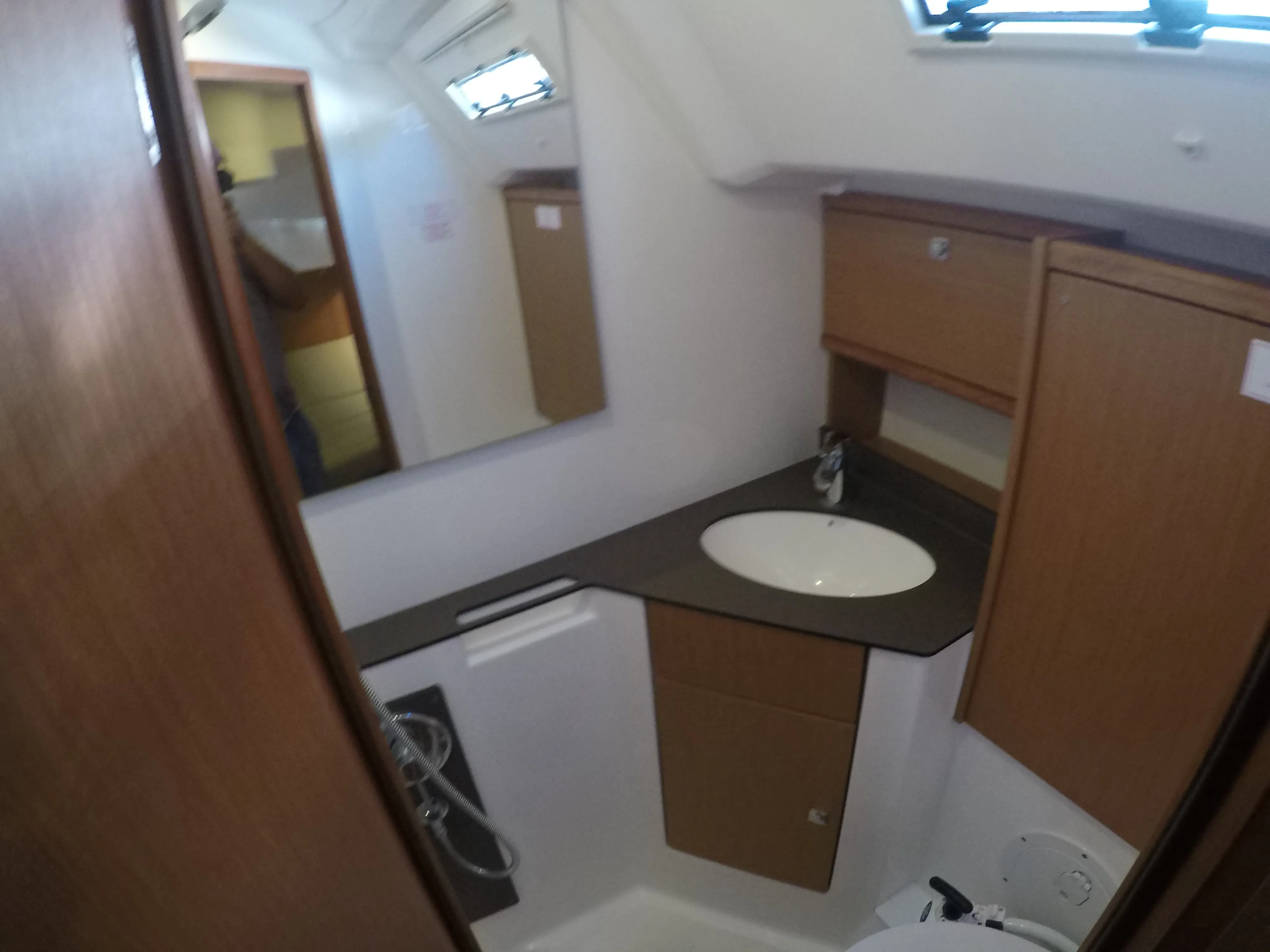 Bavaria 46 Cruiser Chriseli — фотография яхты 20