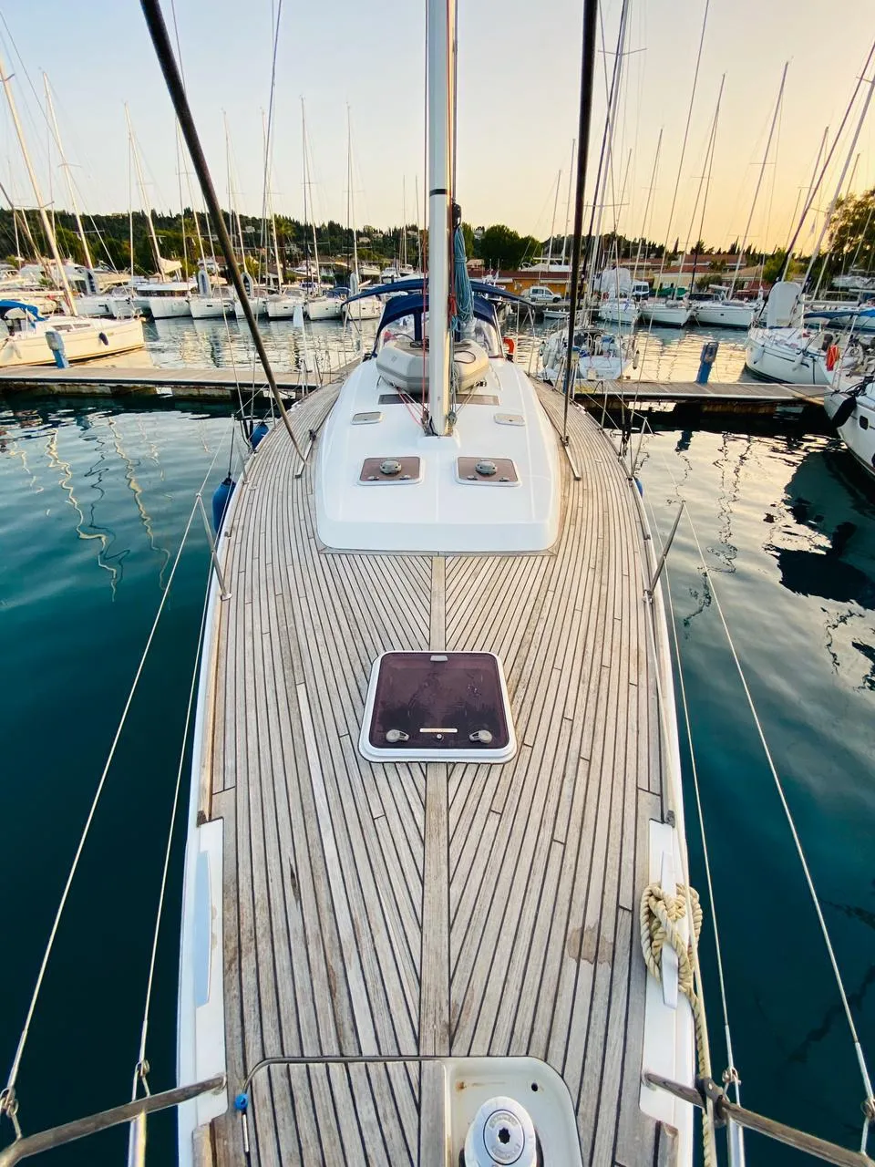 Oceanis 50 Family Free Spirit - Brand New engine 2020 — фотография яхты 4