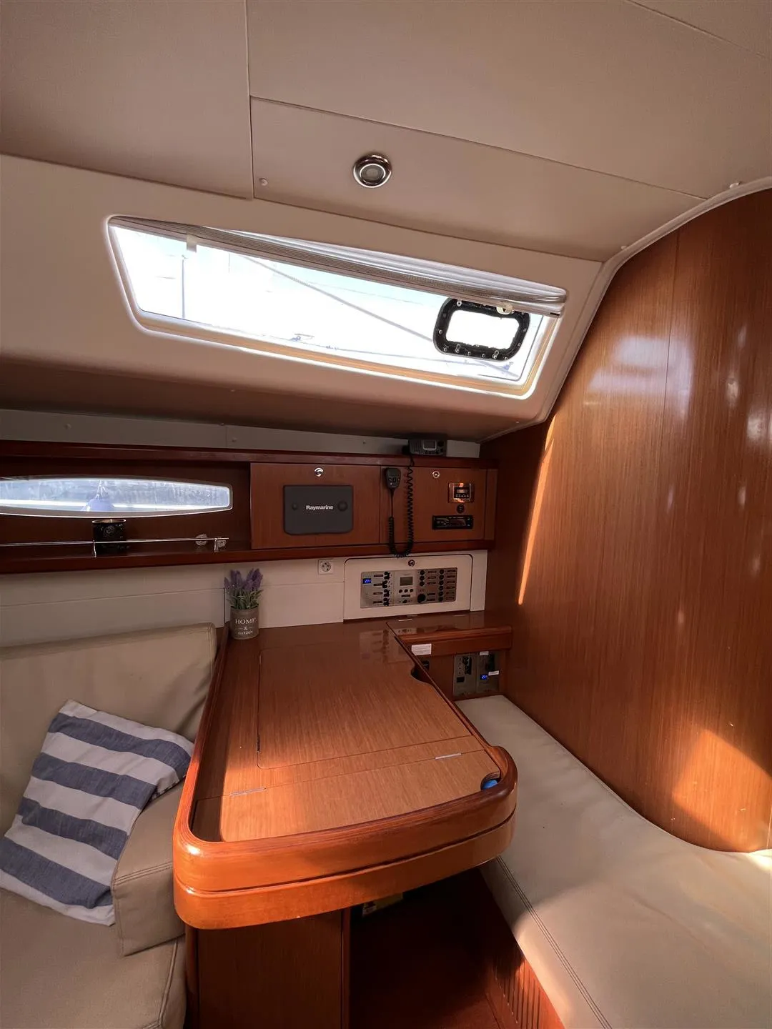 Oceanis 54 Maistra — foto dello yacht n. 24