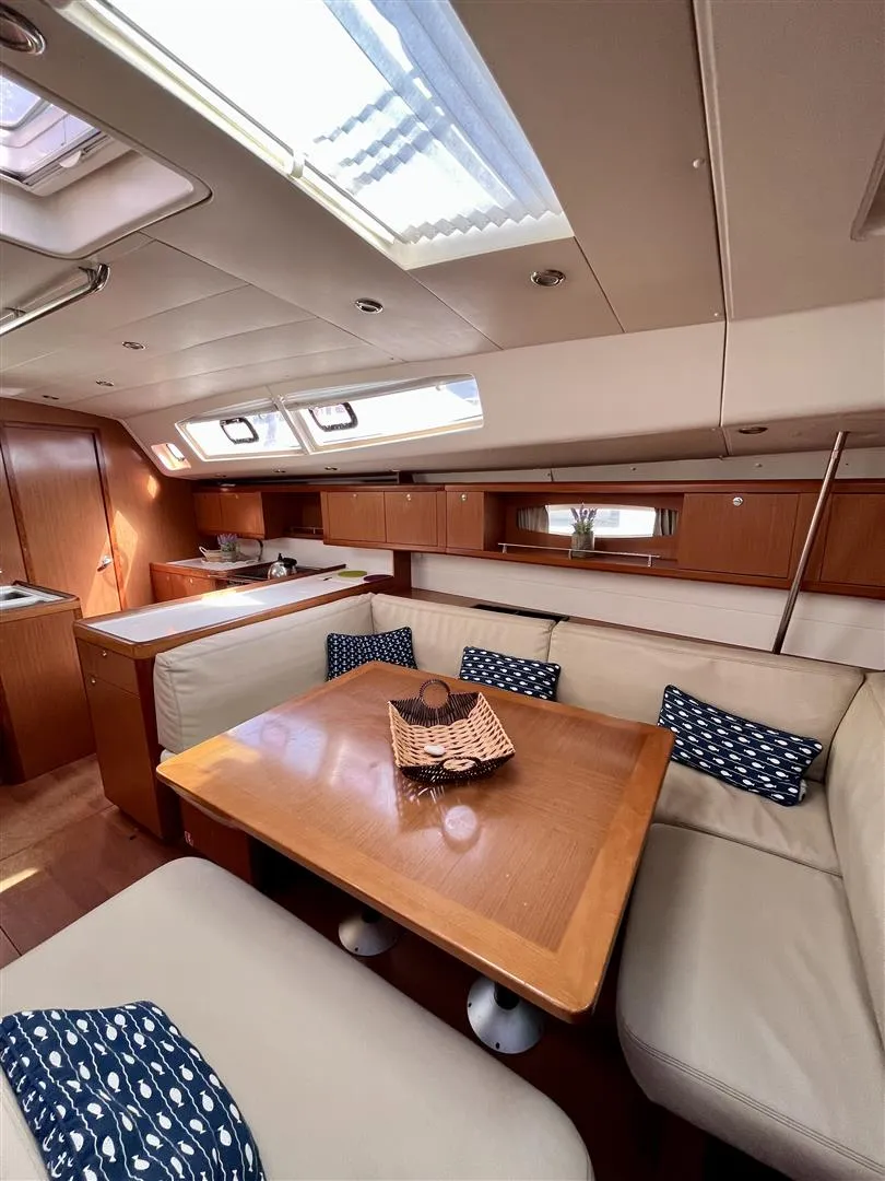 Oceanis 54 Maistra — foto dello yacht n. 5