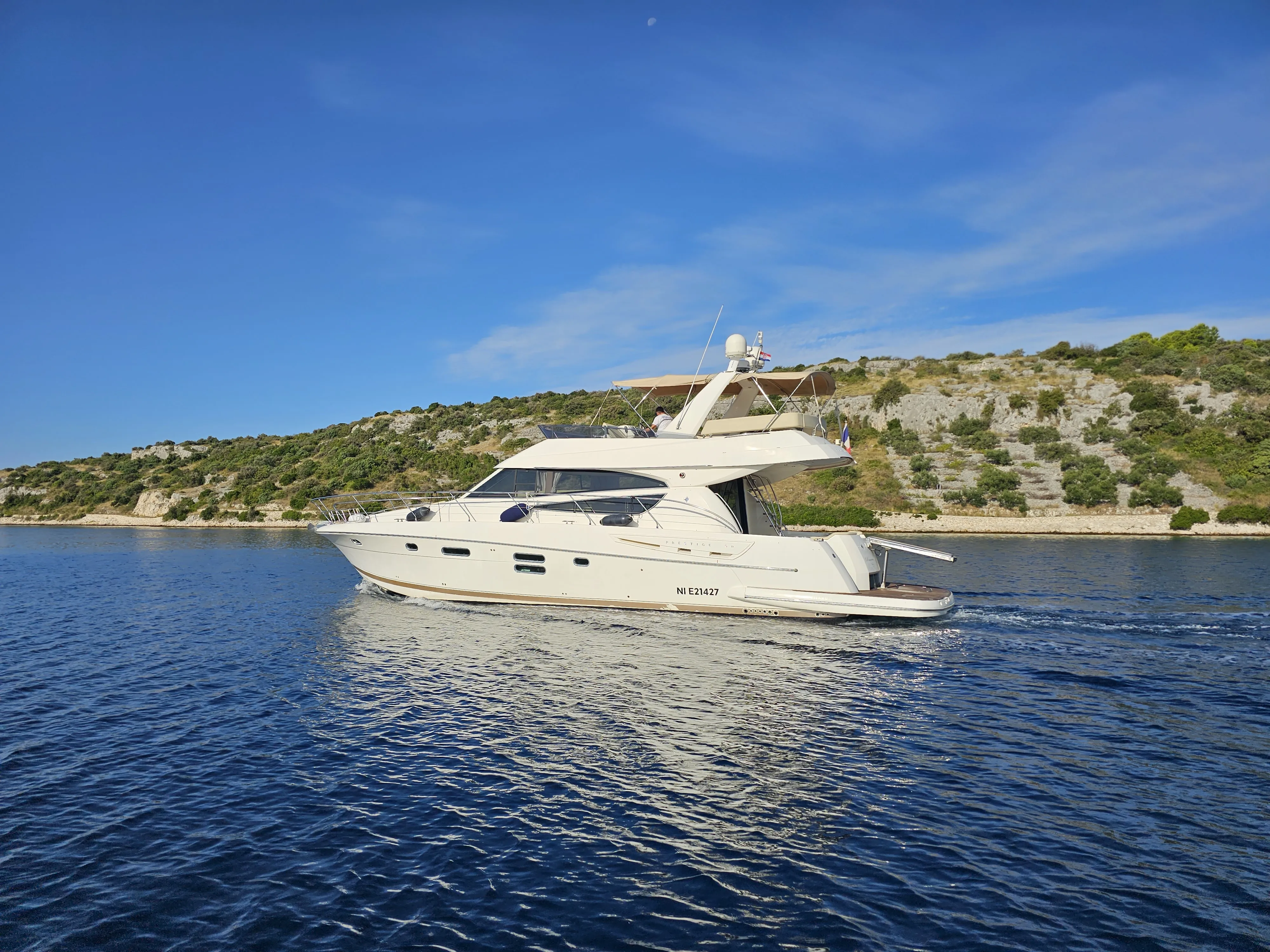 Prestige 50 Fly Panarea — yacht photo 20