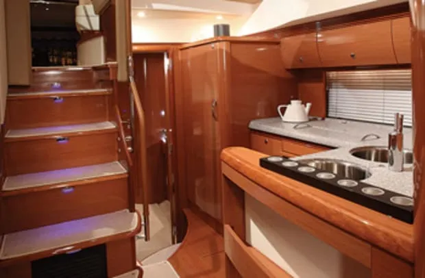 Prestige 50 Fly Panarea — yacht photo 22