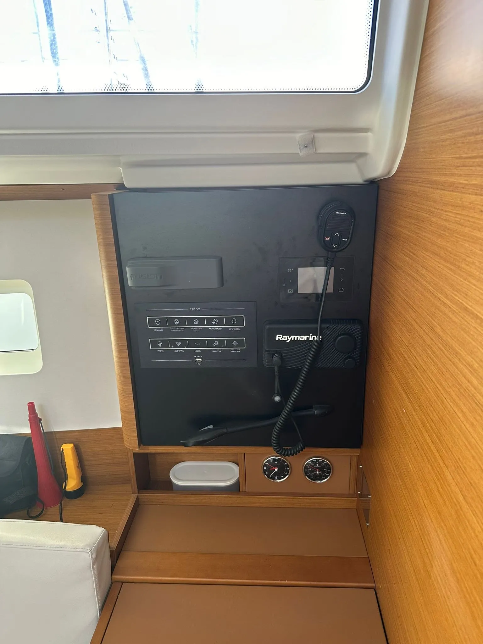 Sun Odyssey 380 Ocean Breeze — fotografia jachty 2
