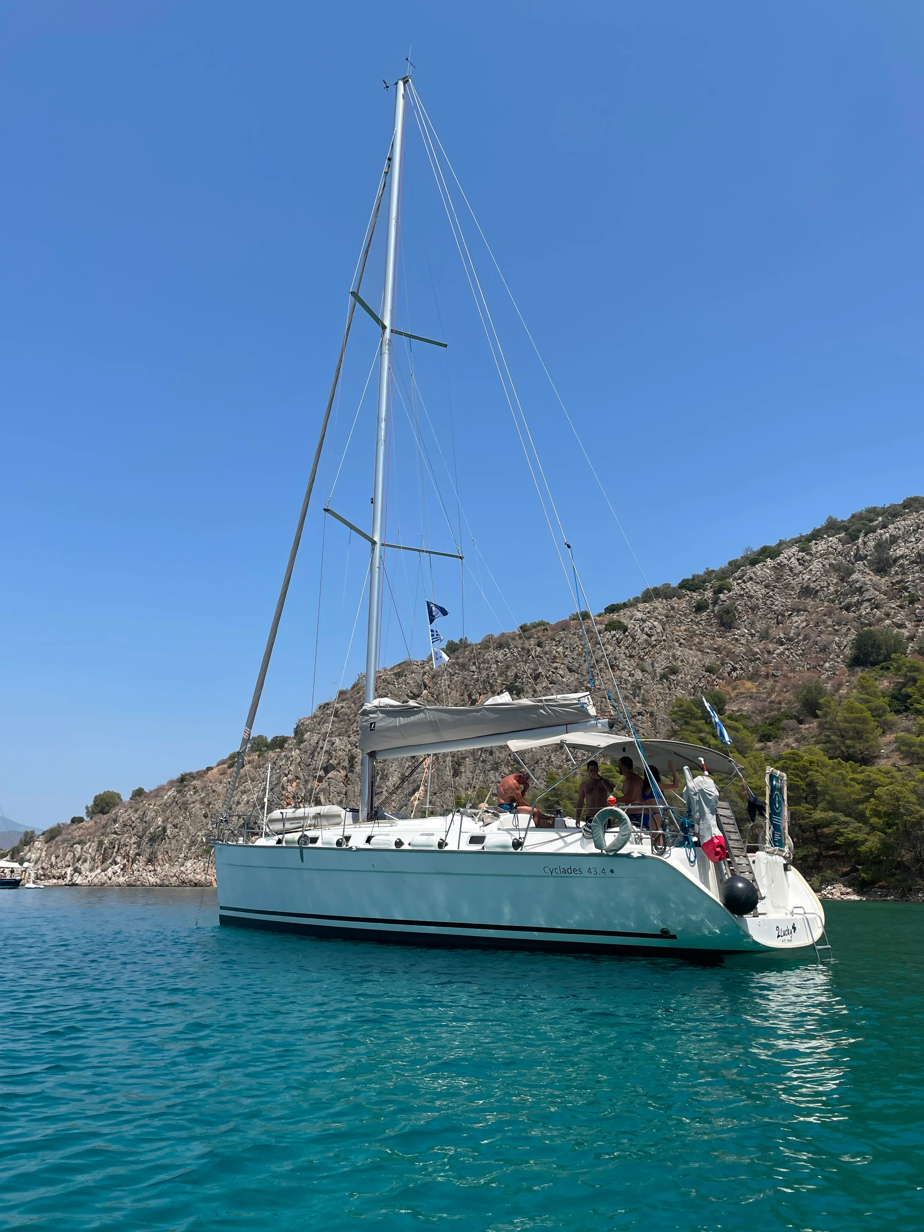 Cyclades 43.4 Too Lucky — yacht photo 11