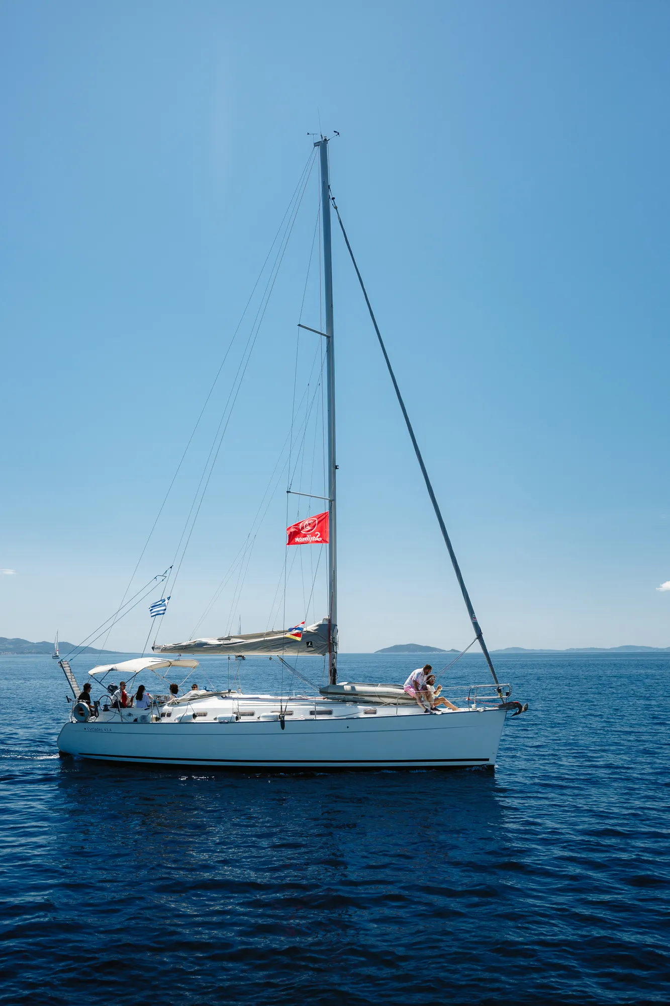 Cyclades 43.4 Too Lucky — yacht photo 3