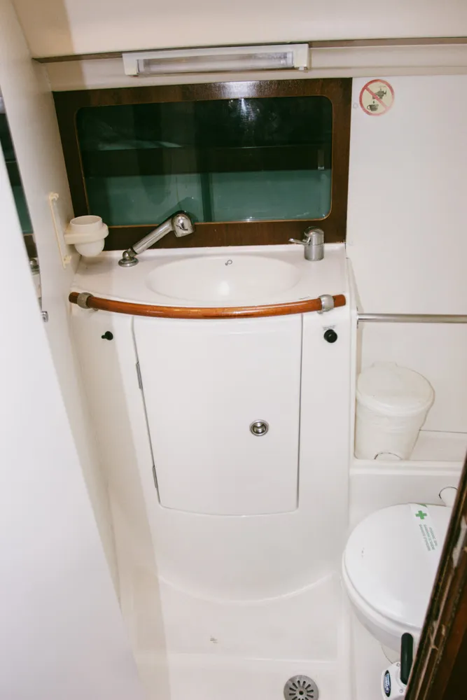 Oceanis 381 Kleio — снимка на яхтата 8