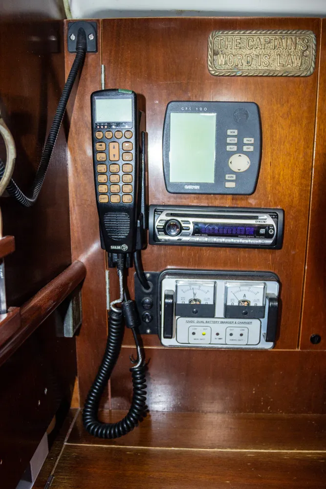 Oceanis 381 Kleio — снимка на яхтата 5