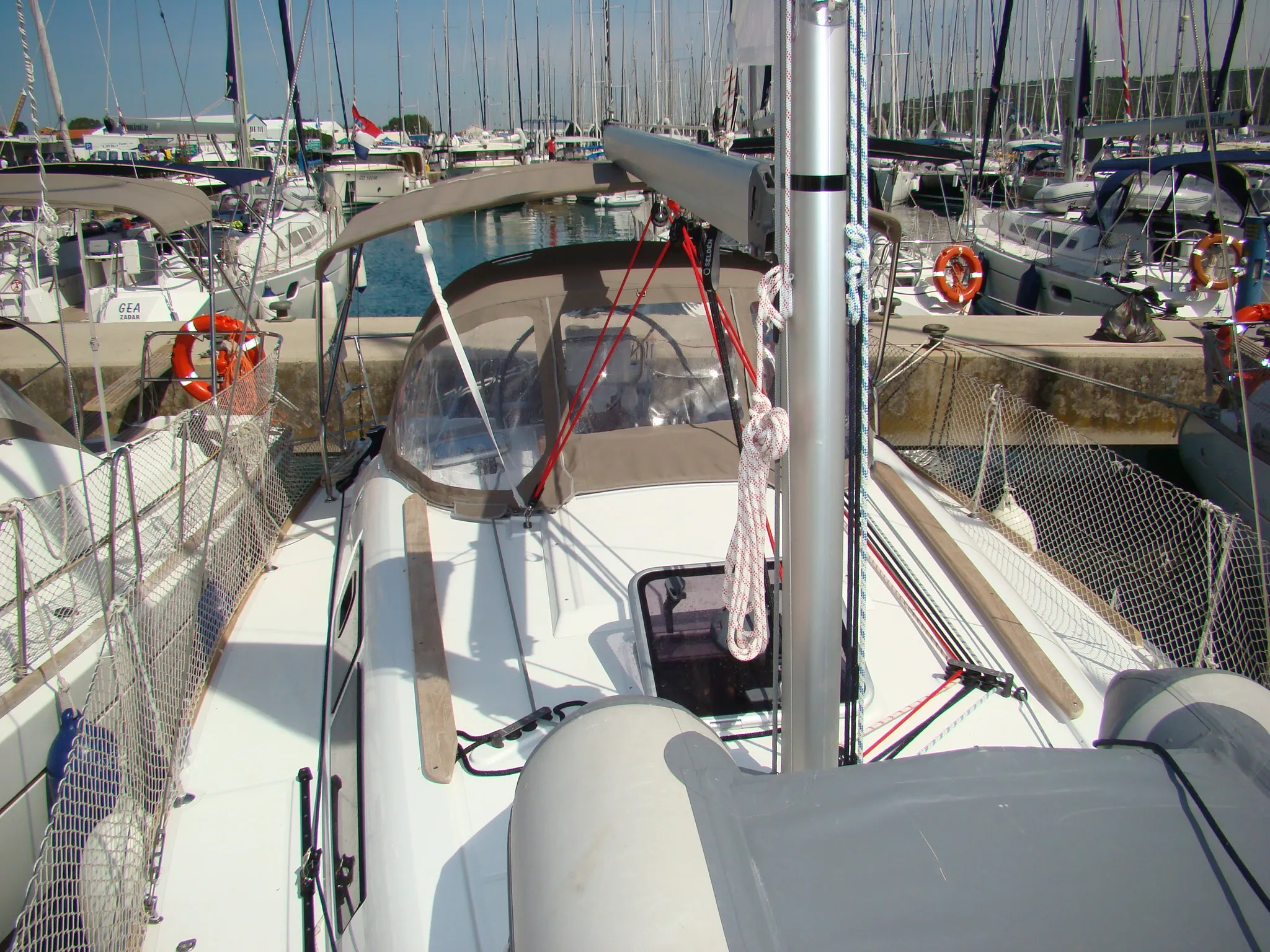 Sun Odyssey 33i NENA — фотография яхты 2