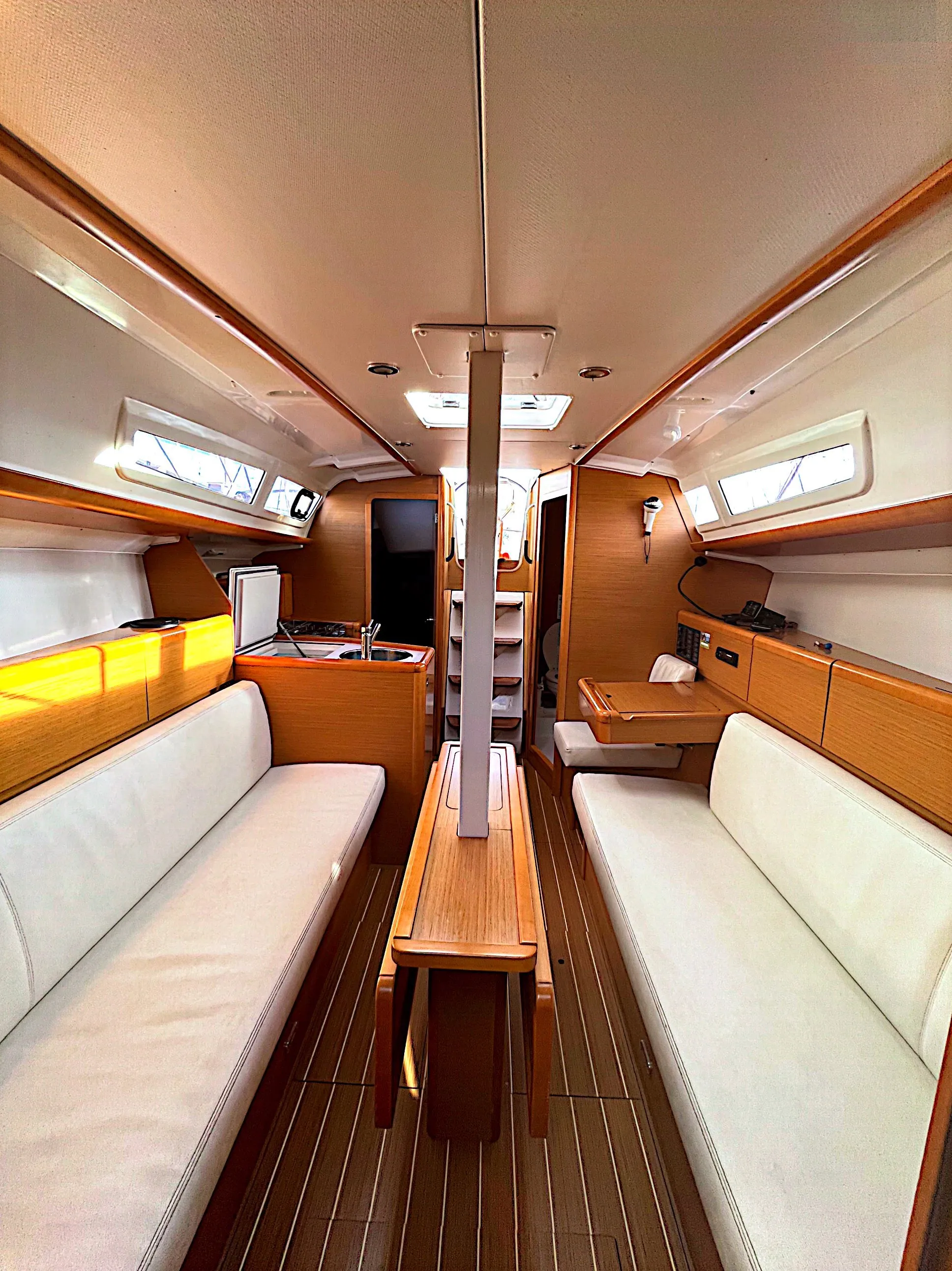 Sun Odyssey 33i NENA — фотография яхты 16