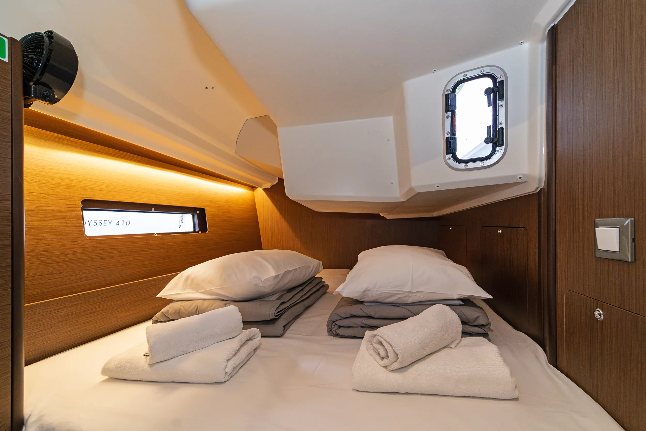 Oceanis 40.1 First Passion — yacht photo 7