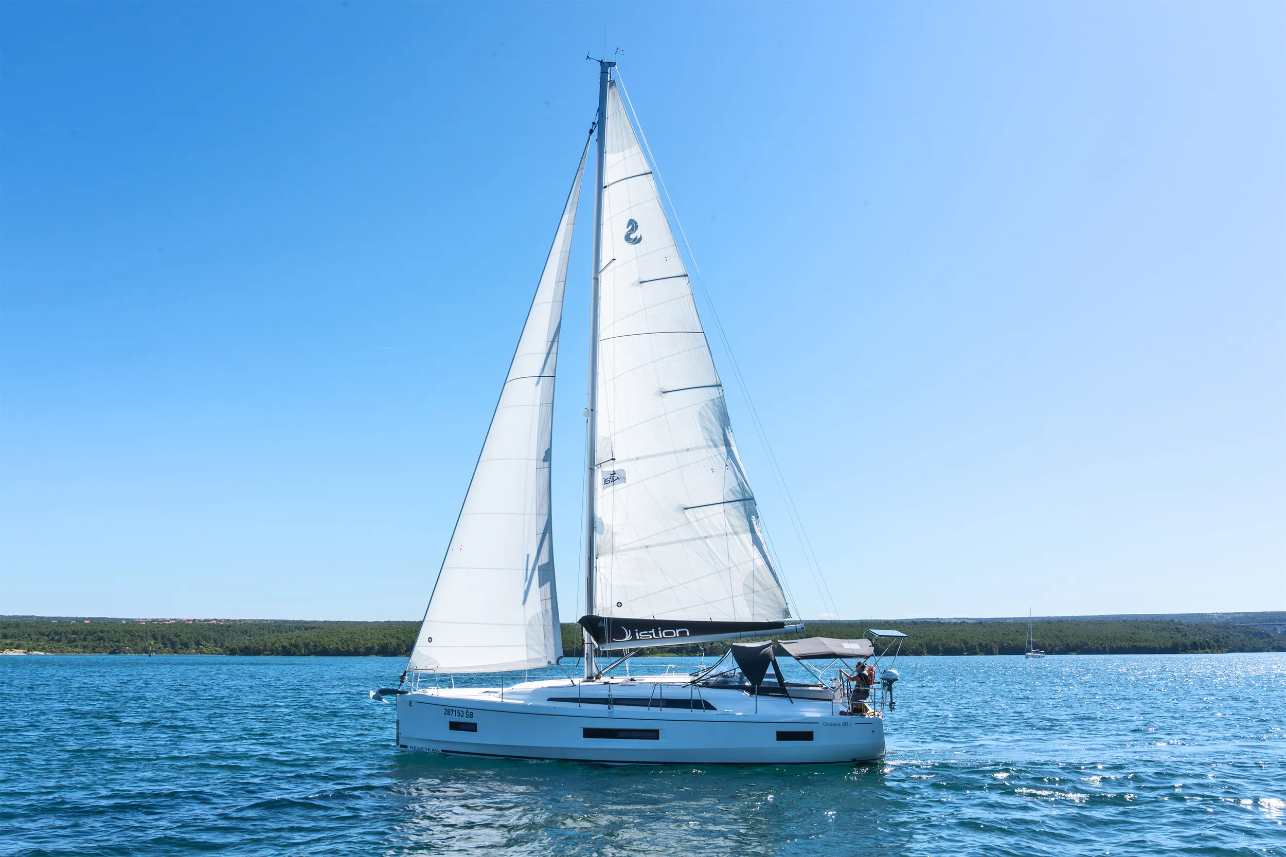 Oceanis 40.1 First Passion — yacht photo 10