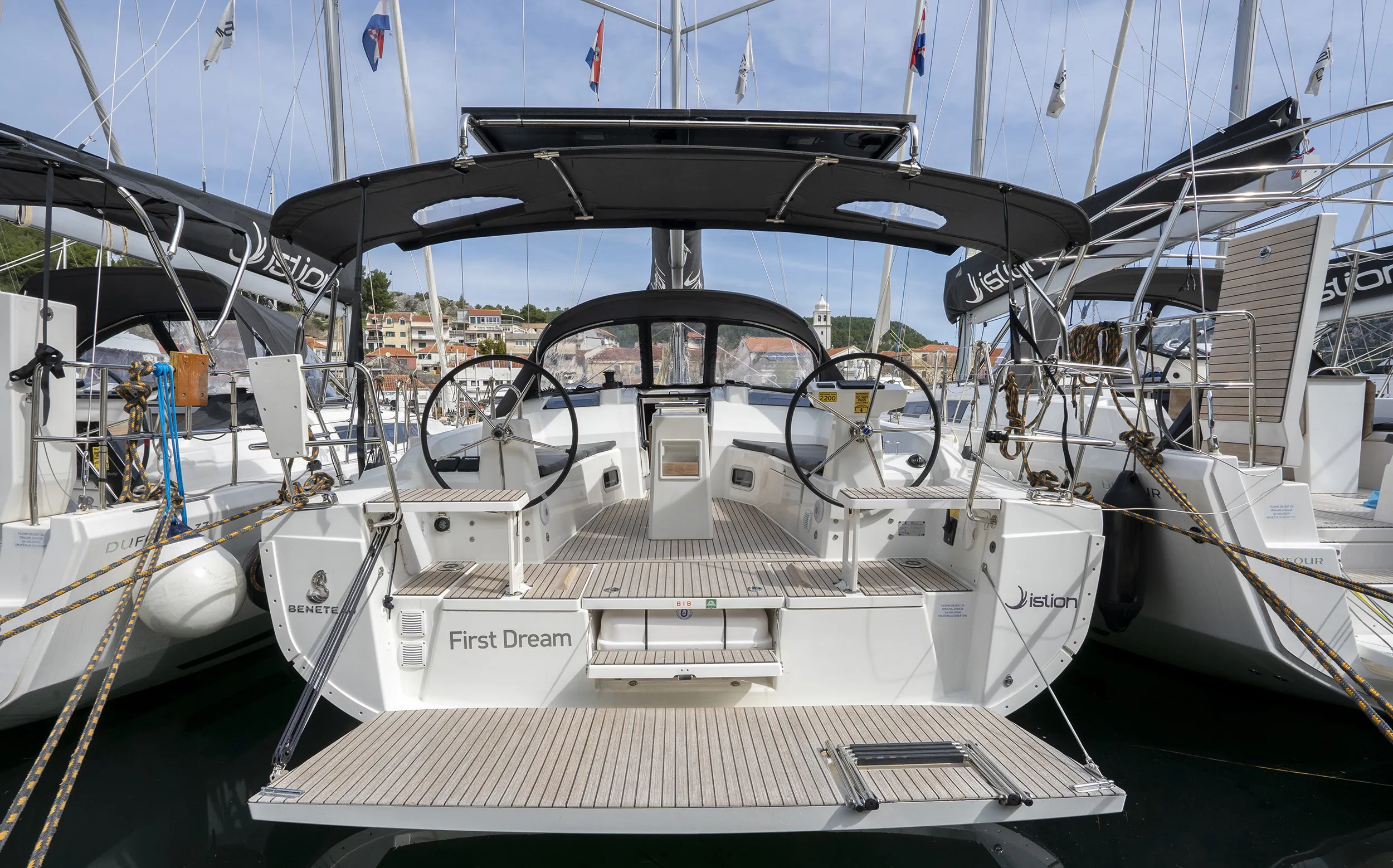Oceanis 37.1 First Dream — yacht photo 12